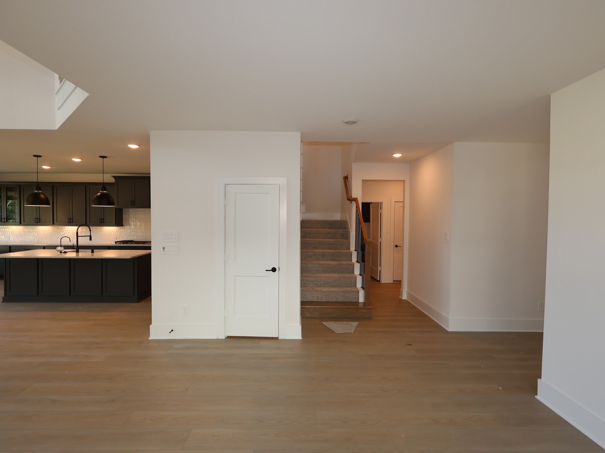 407 6th Street Property Photo 15