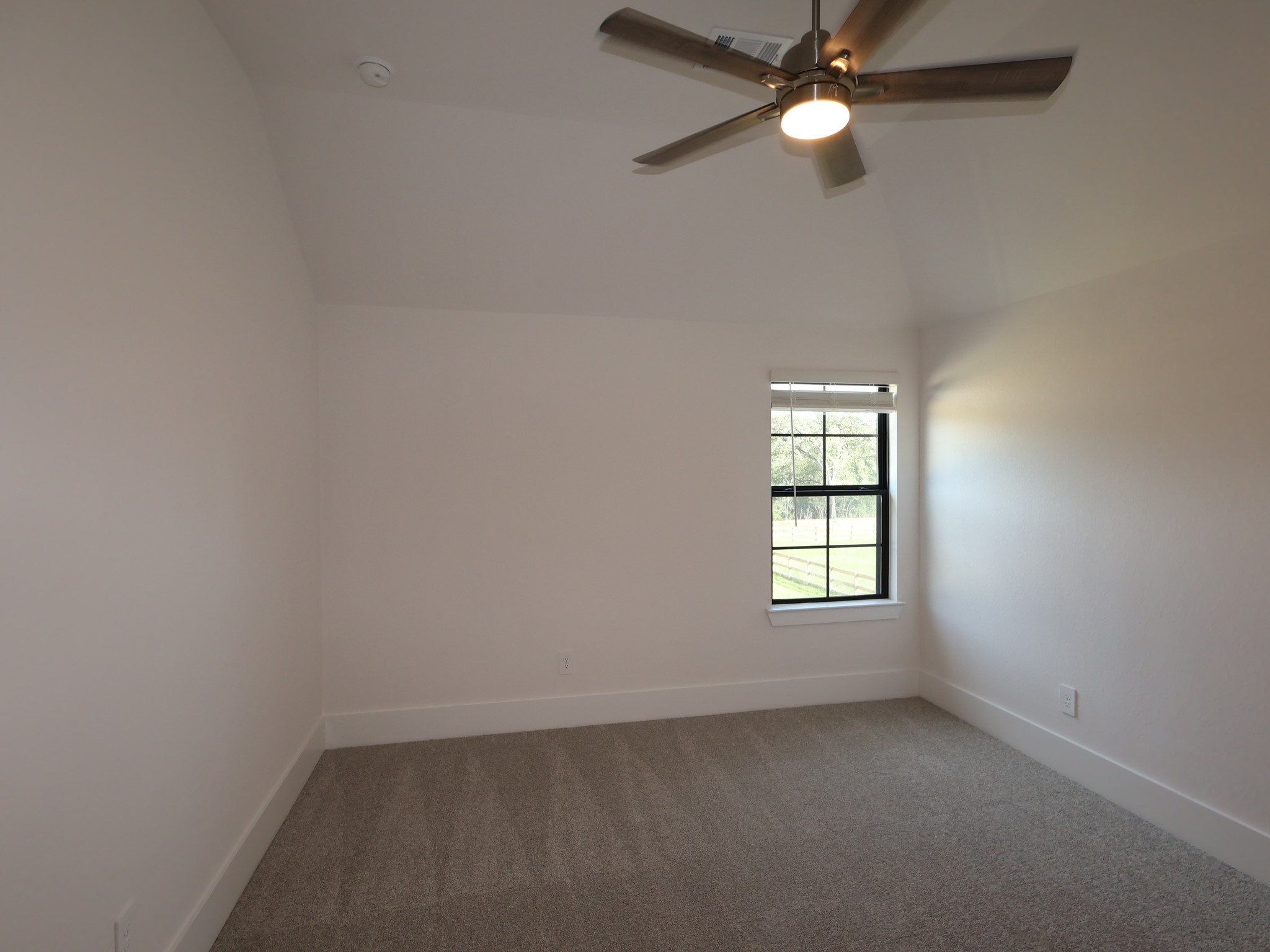 407 6th Street Property Photo 28