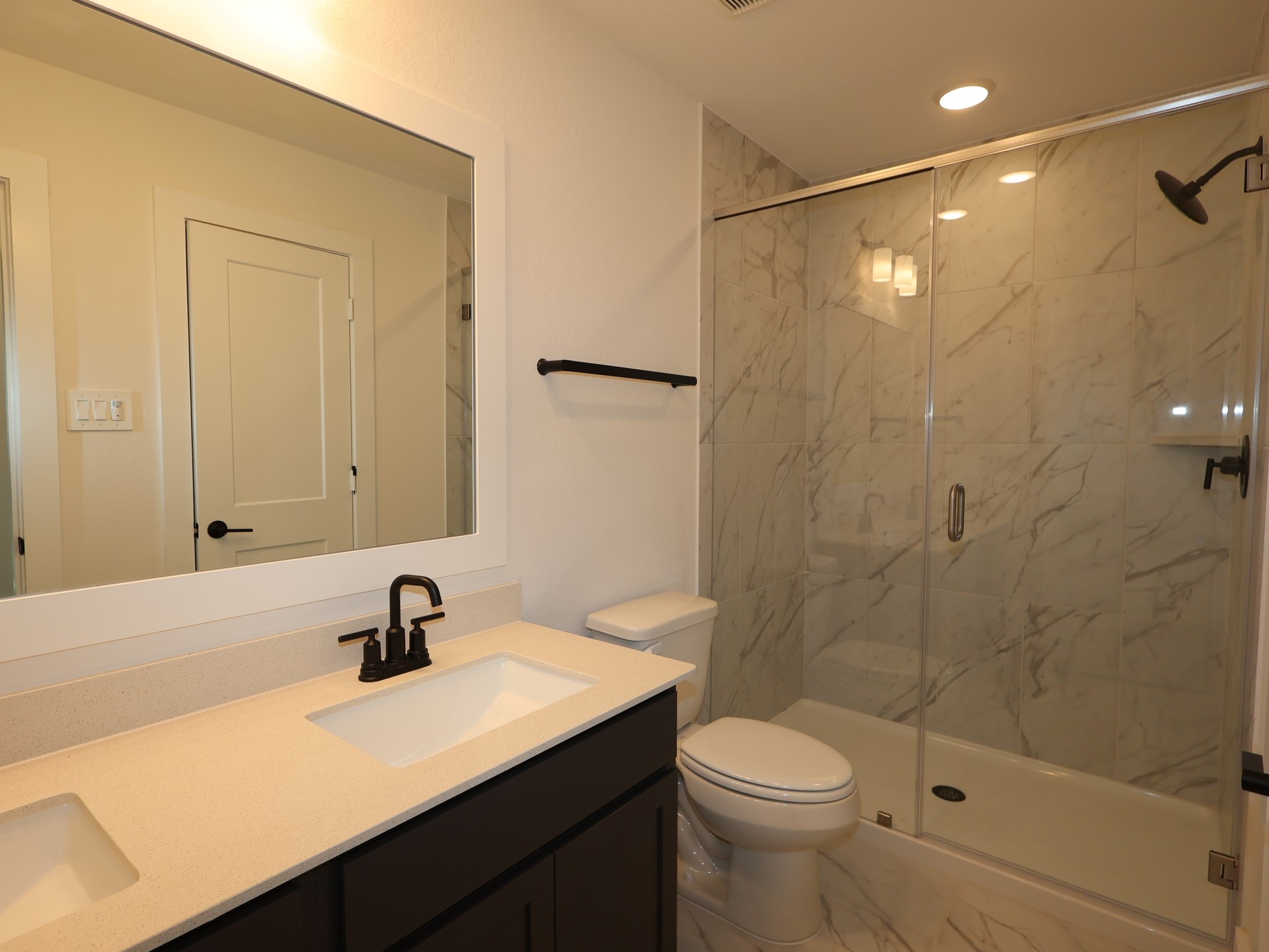 407 6th Street Property Photo 32