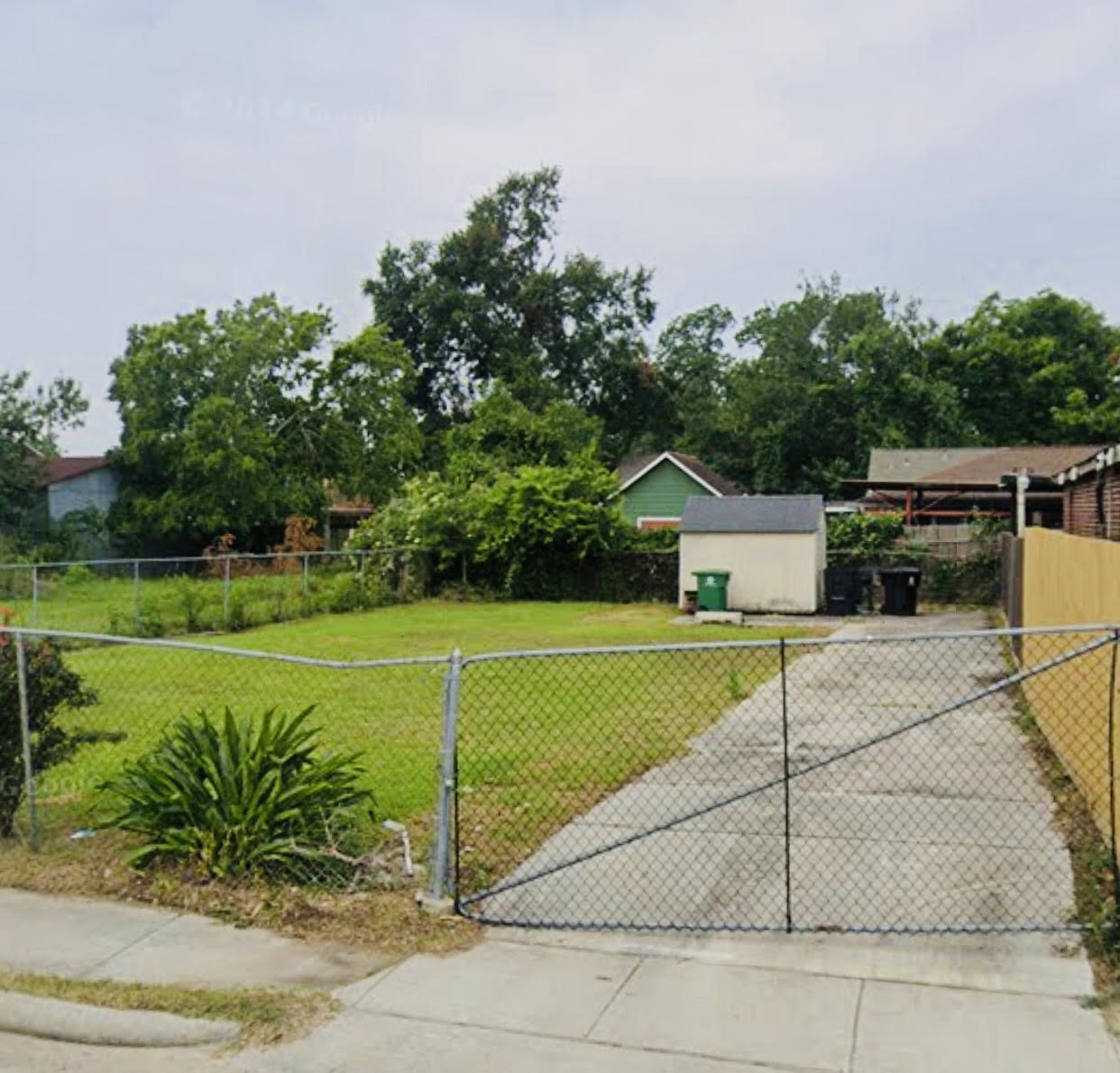 7511 Hirsch Road Property Photo 3