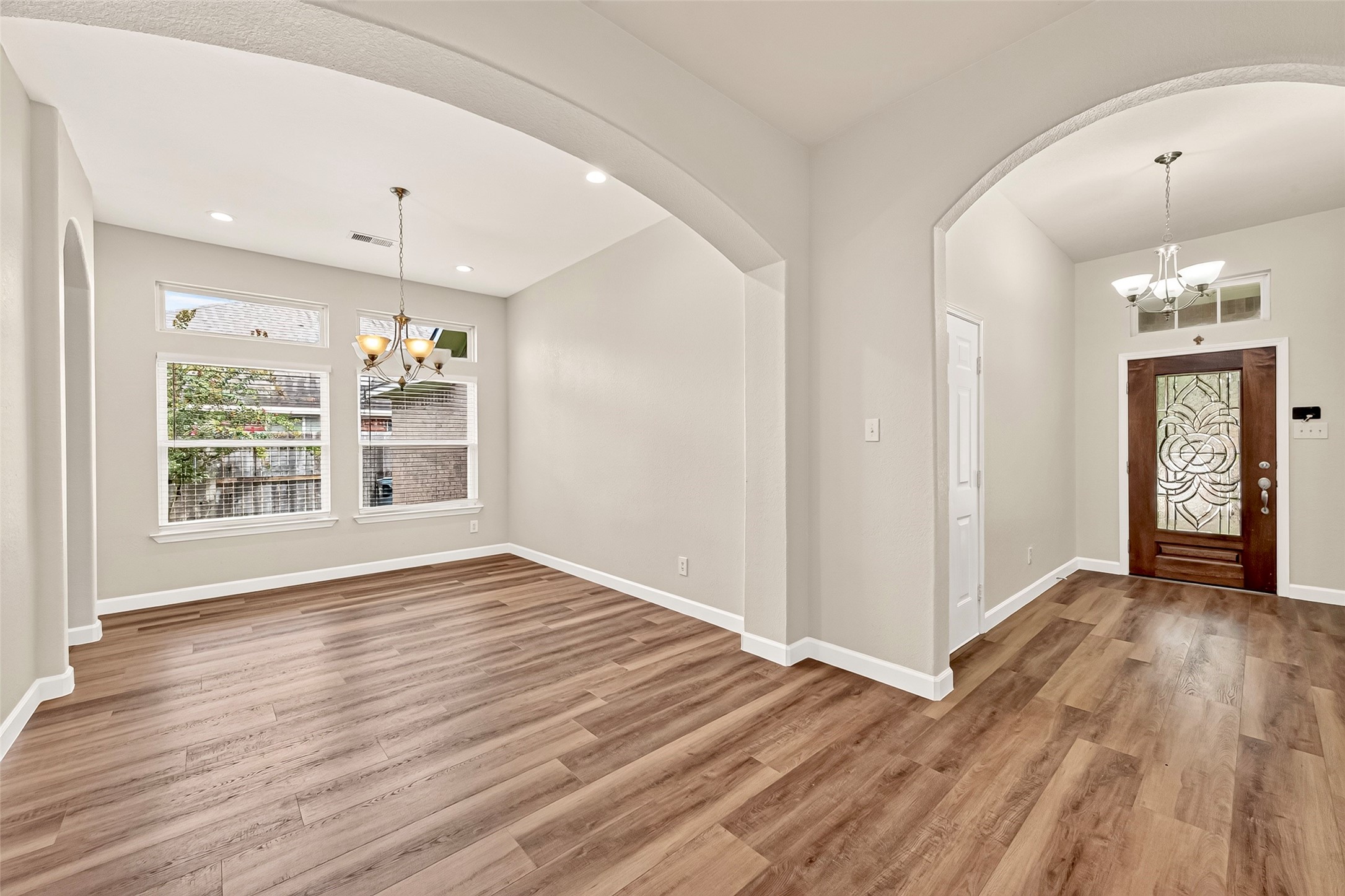 21018 Ripford Court Property Photo 14