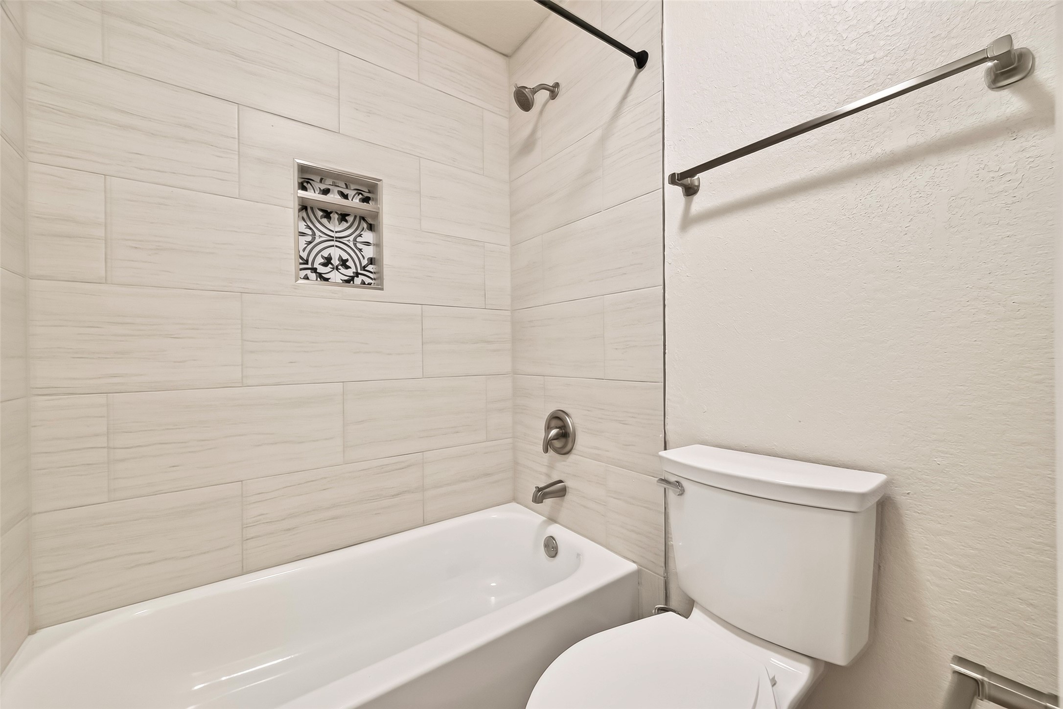 21018 Ripford Court Property Photo 25