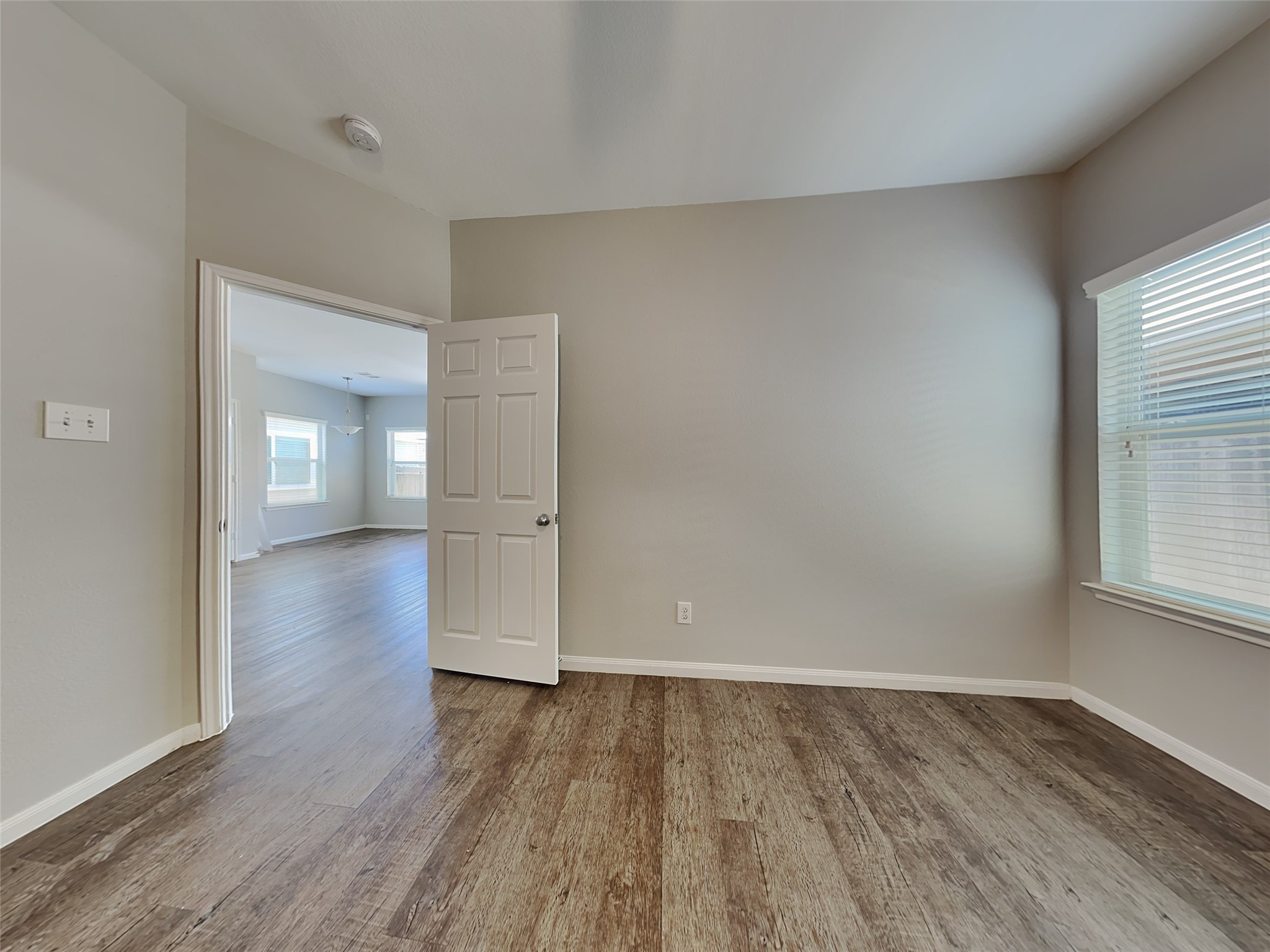 4065 Mossy Place Lane Property Photo 10