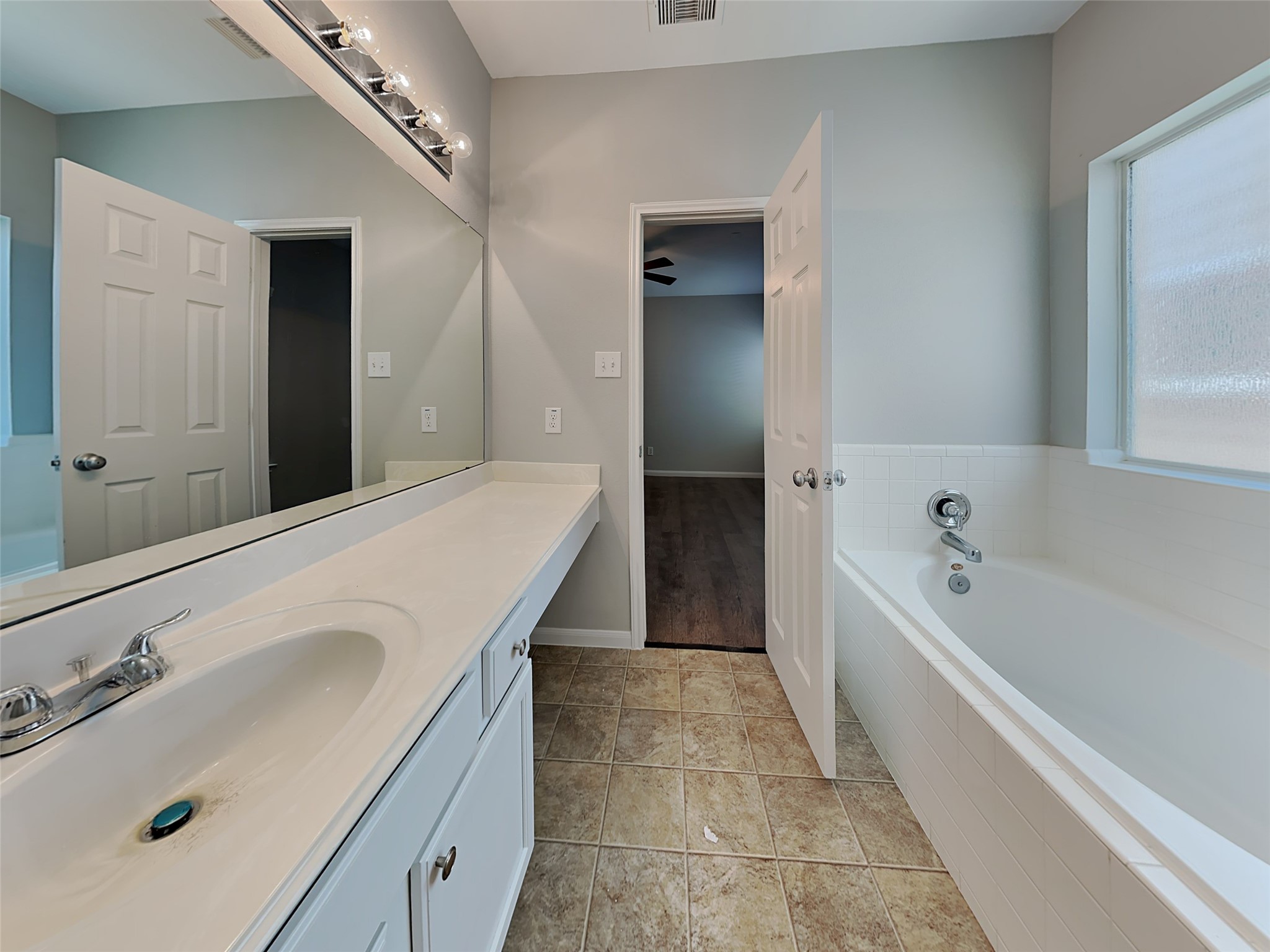 4065 Mossy Place Lane Property Photo 11