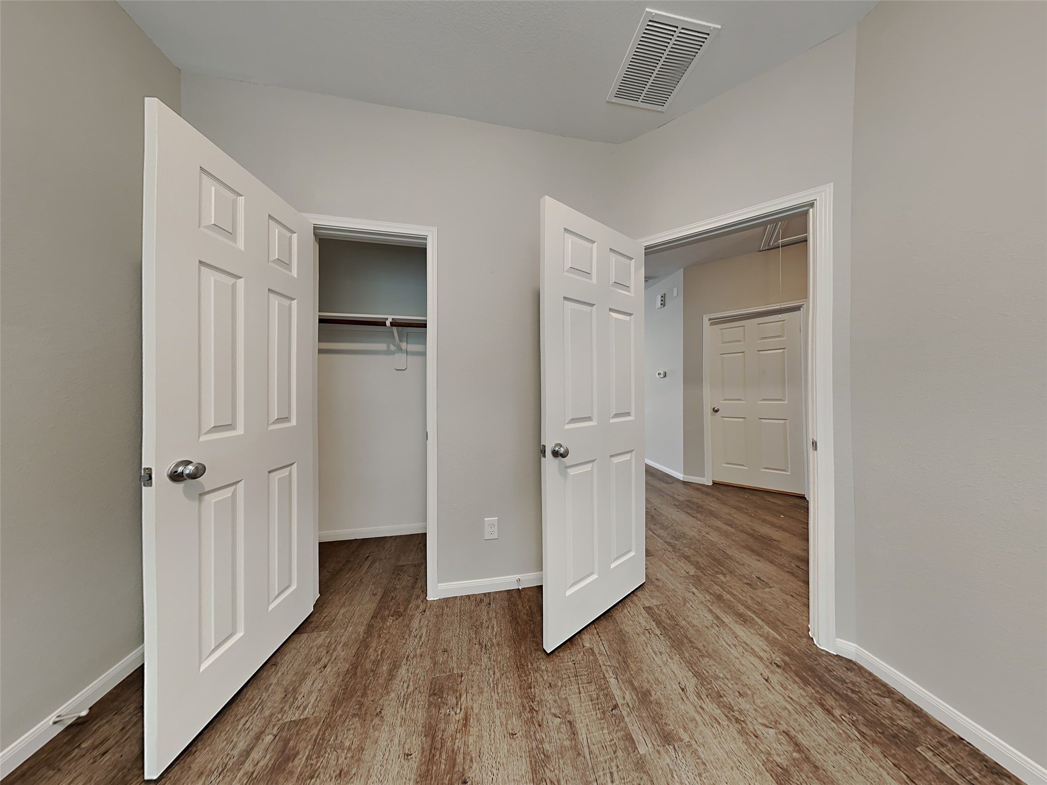 4065 Mossy Place Lane Property Photo 13