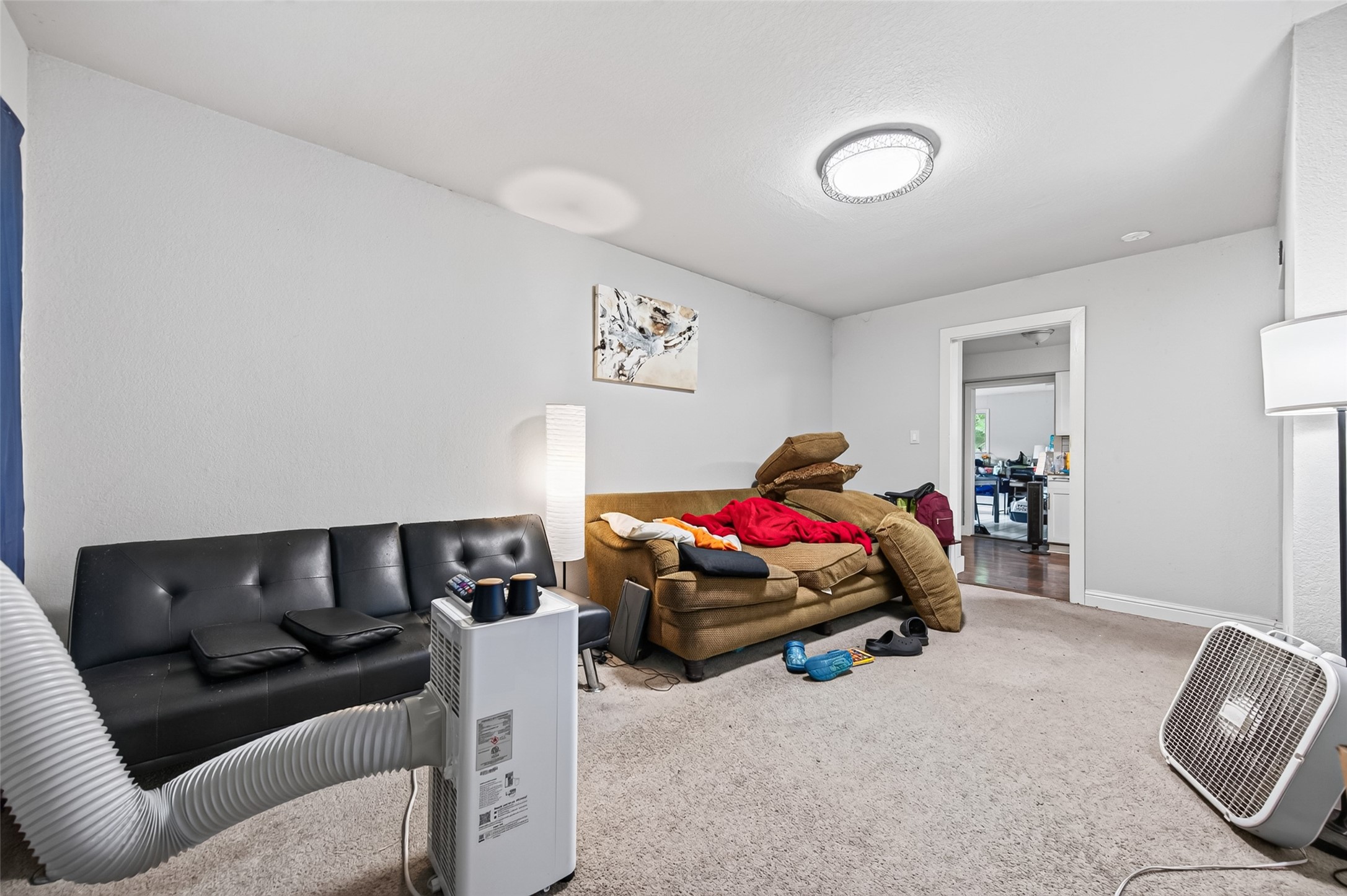 1114 Woodbine Drive Property Photo 3