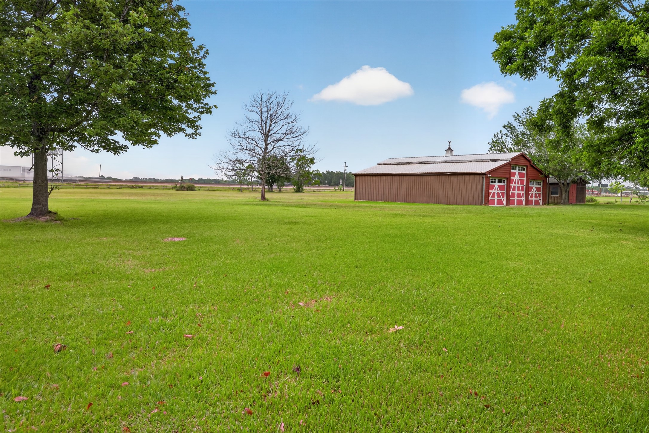 113 Dugat Rd Property Photo 2