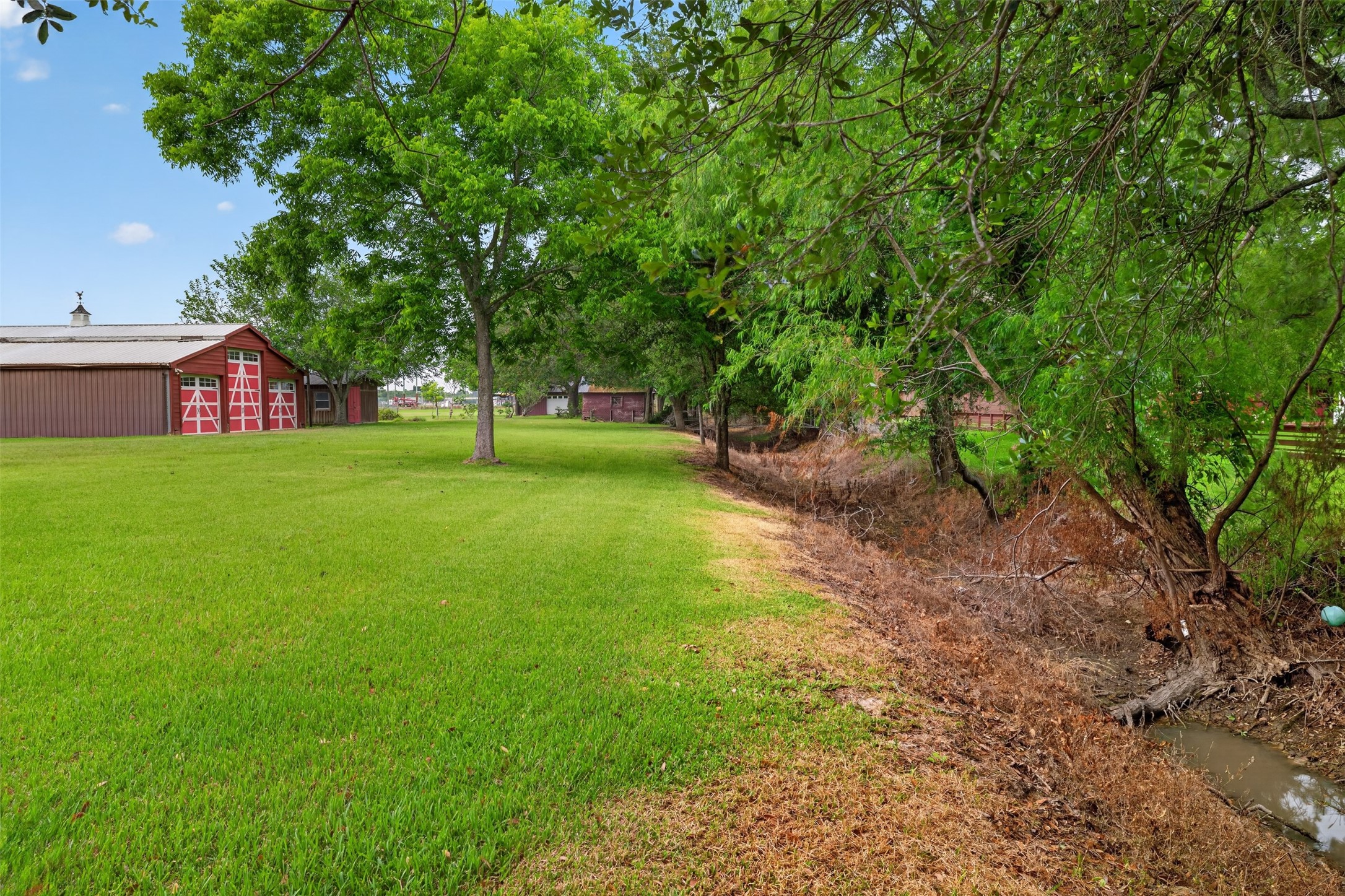 113 Dugat Rd Property Photo 3
