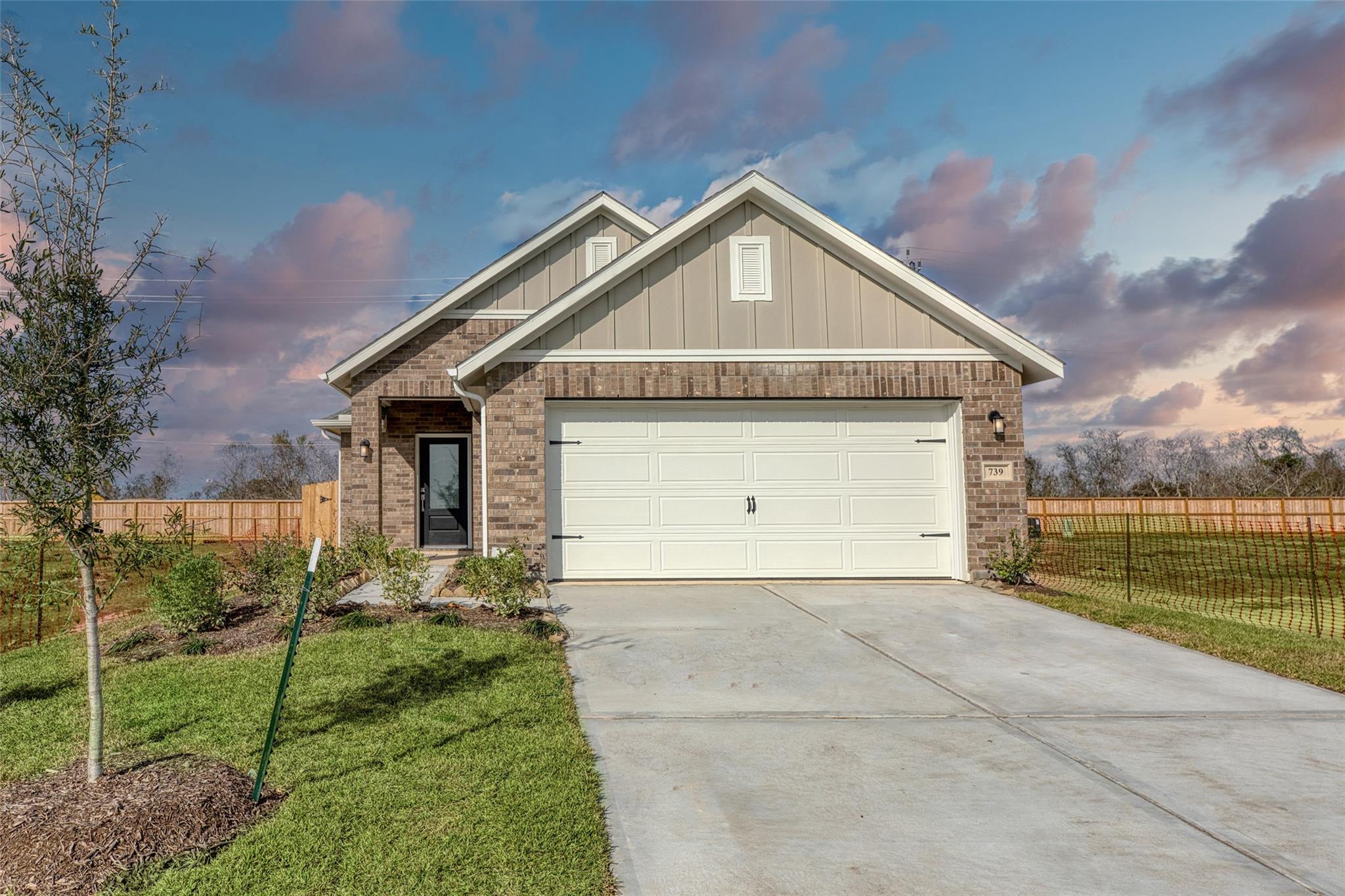 739 Hidden Meadow Street, Bonney TX 77583 Property Photo 1