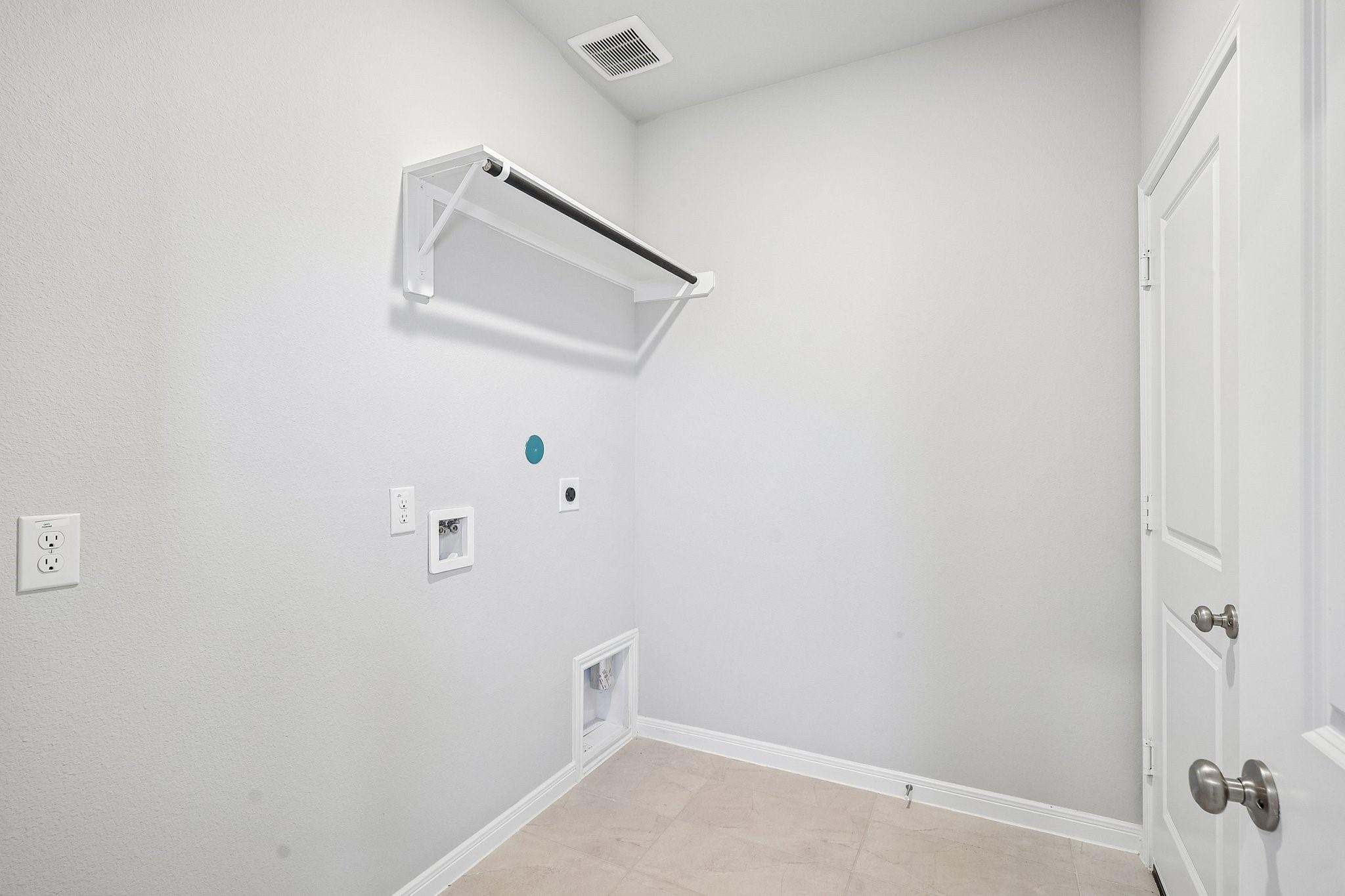 739 Hidden Meadow Street, Bonney Tx 77583 Property Photo 13