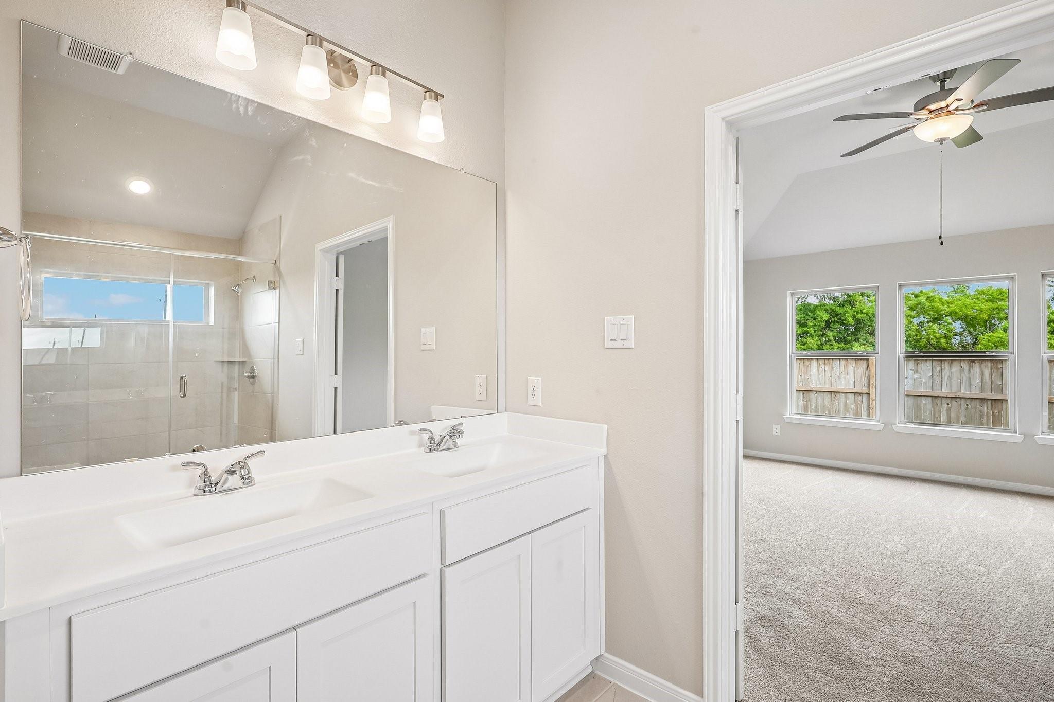 739 Hidden Meadow Street, Bonney Tx 77583 Property Photo 23