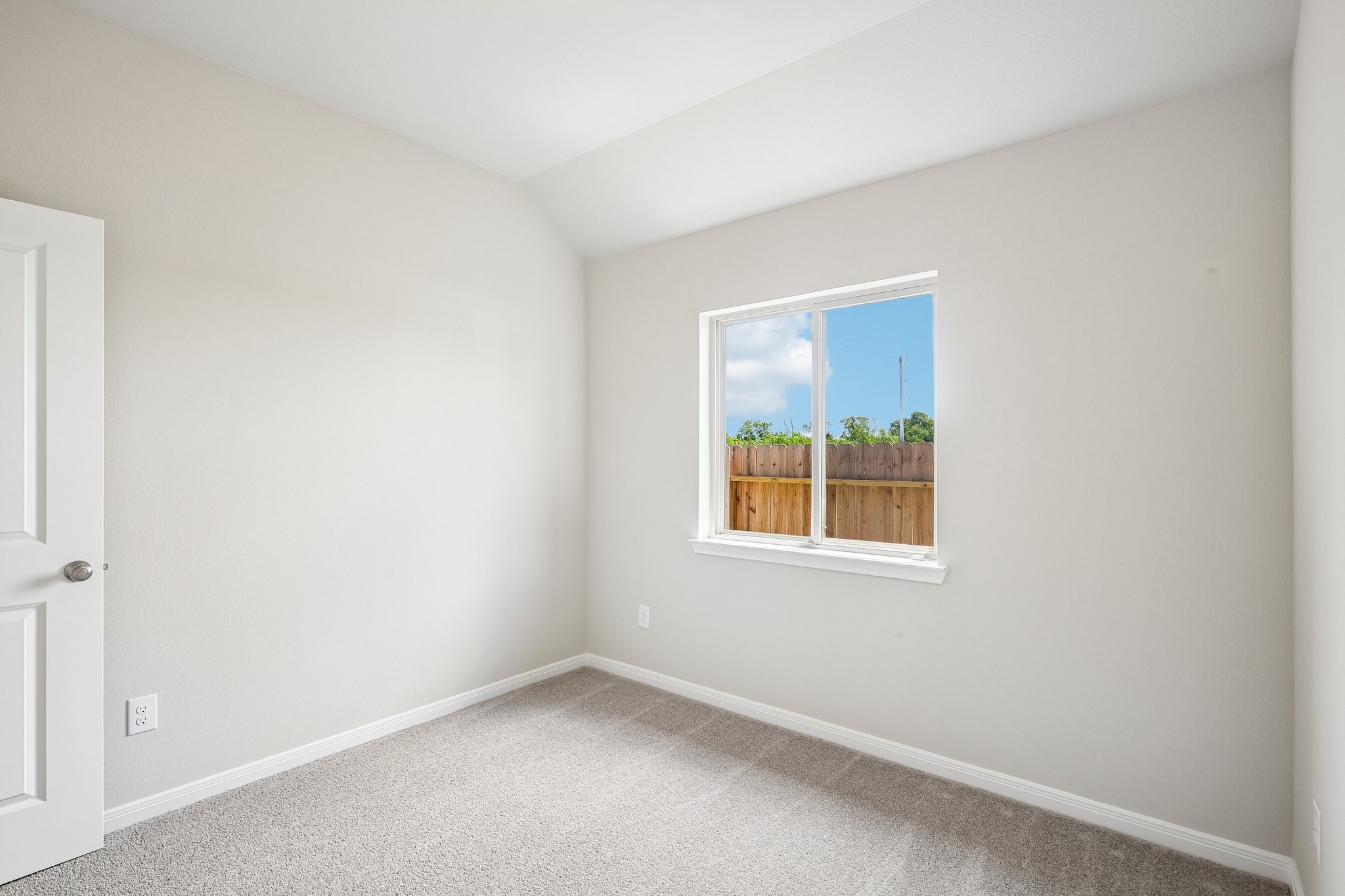739 Hidden Meadow Street Property Photo 29