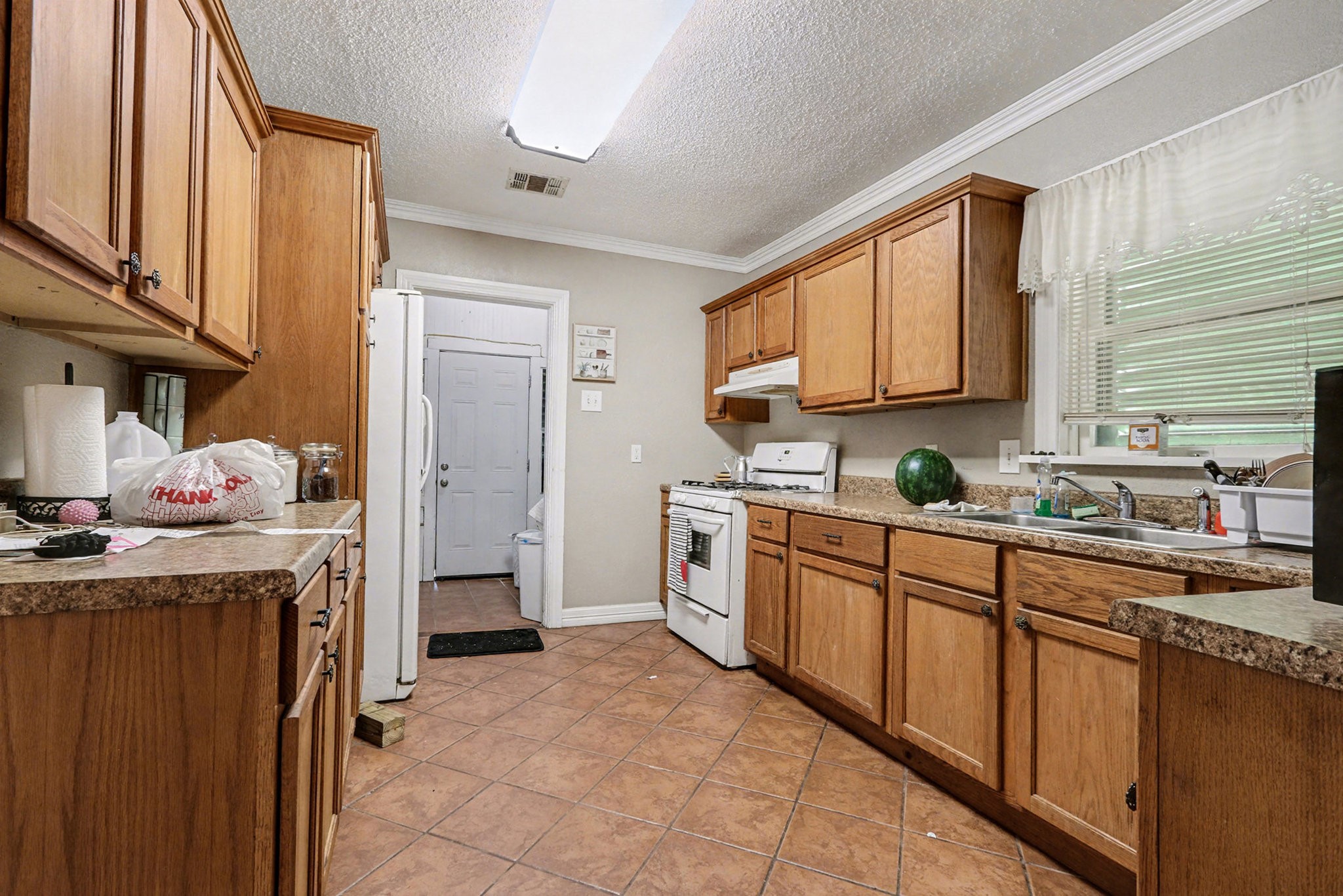 4921 Alamo Drive Property Photo 5