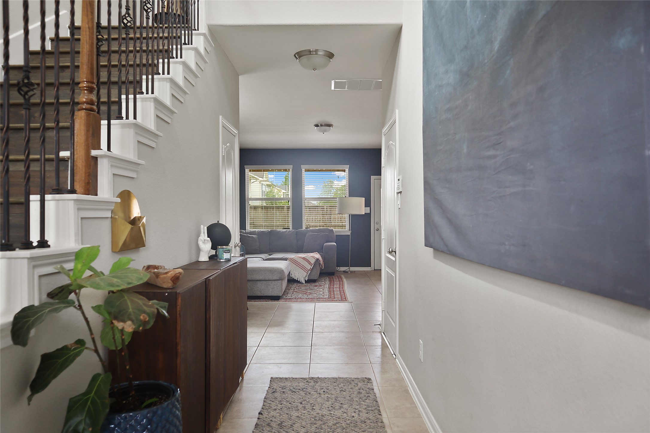 1510 Summer City Drive Property Photo 3