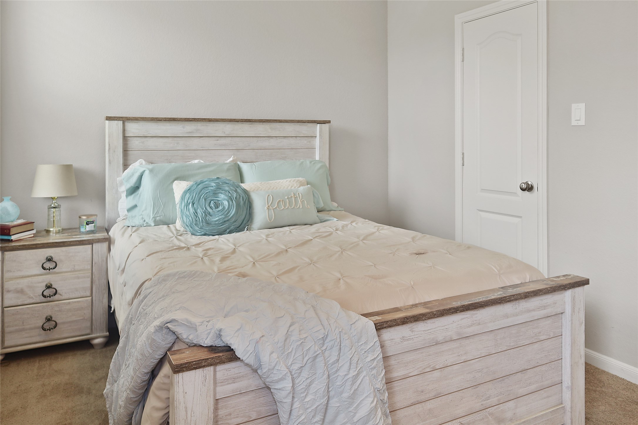 1510 Summer City Drive Property Photo 5
