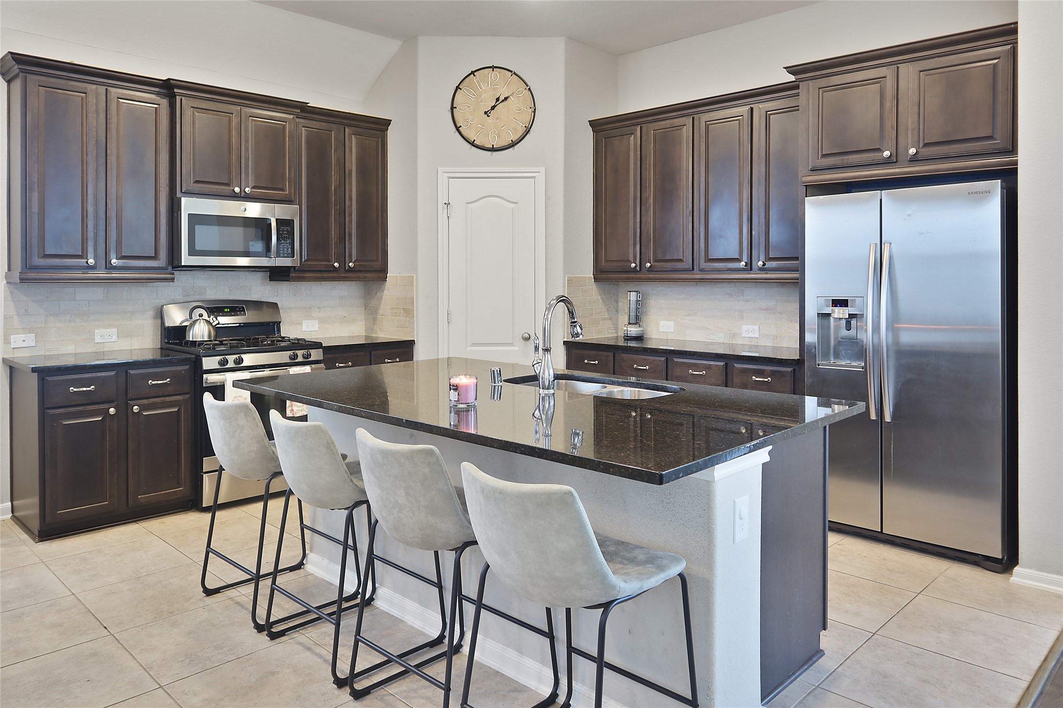 1510 Summer City Drive Property Photo 10