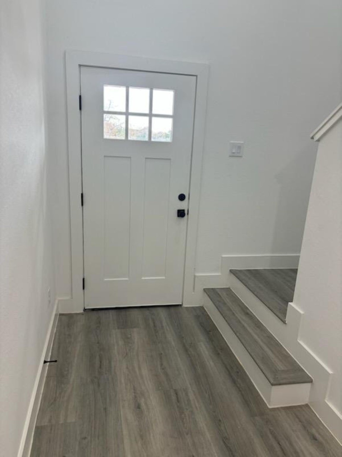1025 20th Street Property Photo 3
