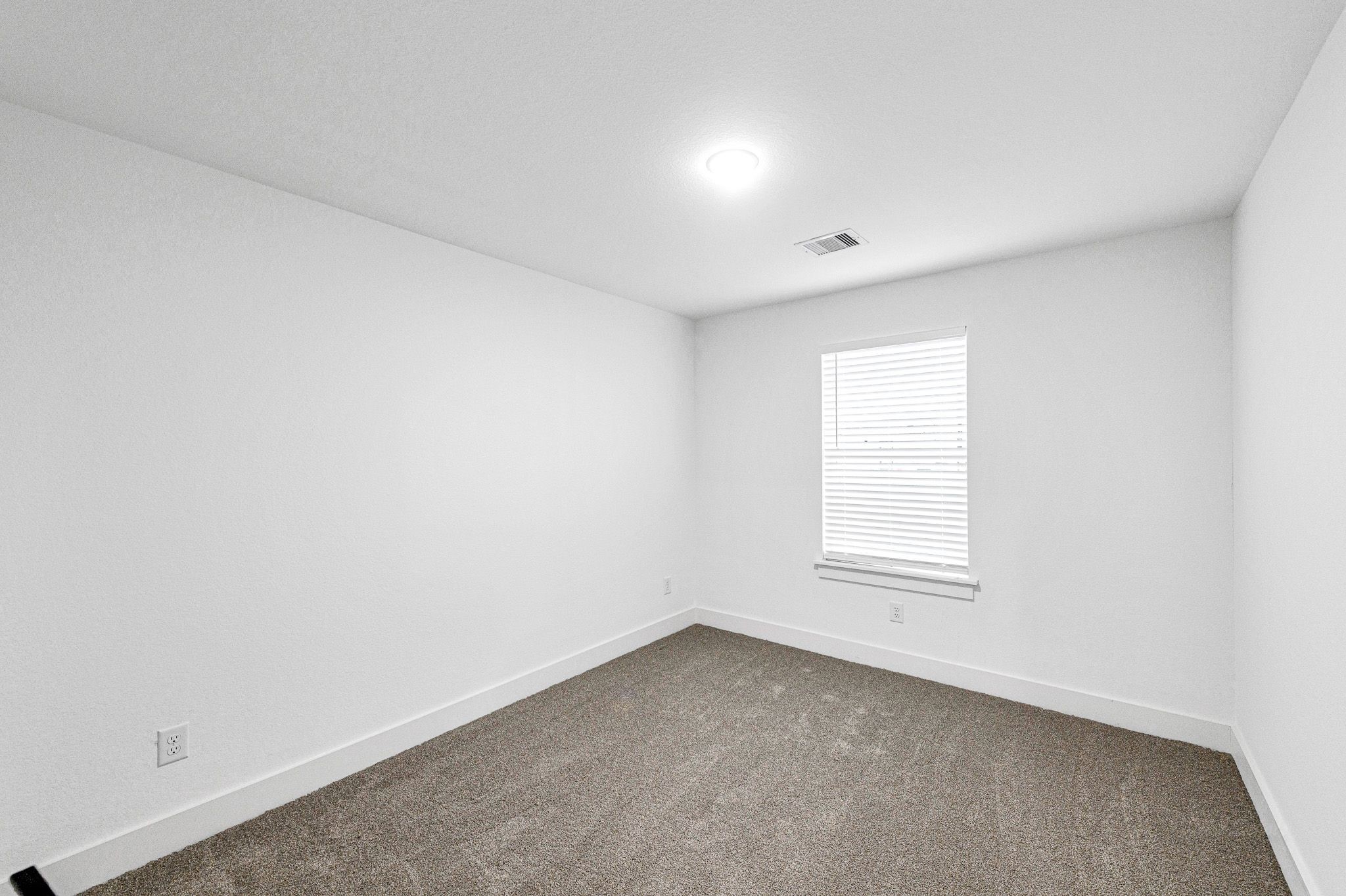 1025 20th Street Property Photo 19