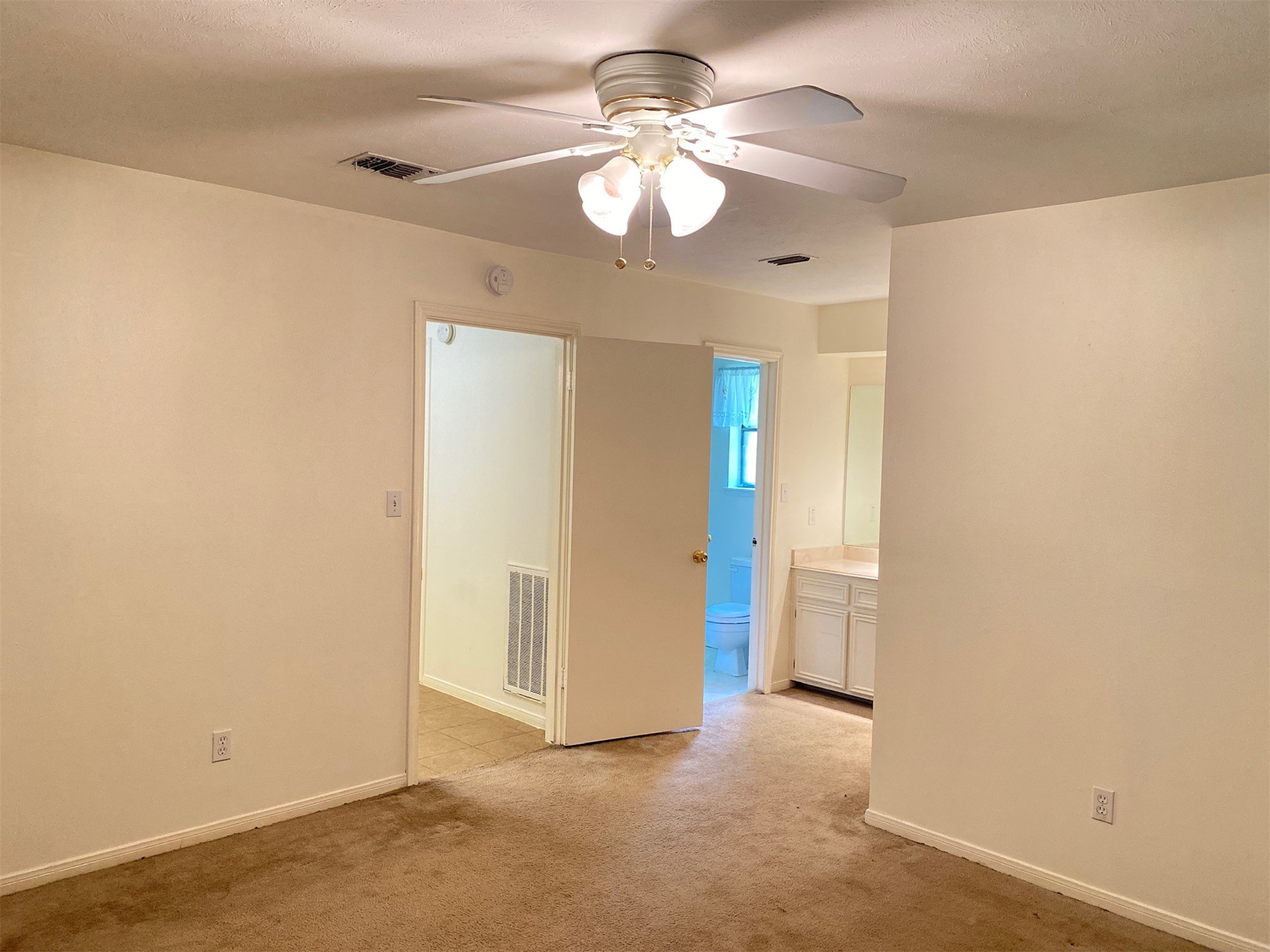 2733 Davis Avenue Property Photo 22