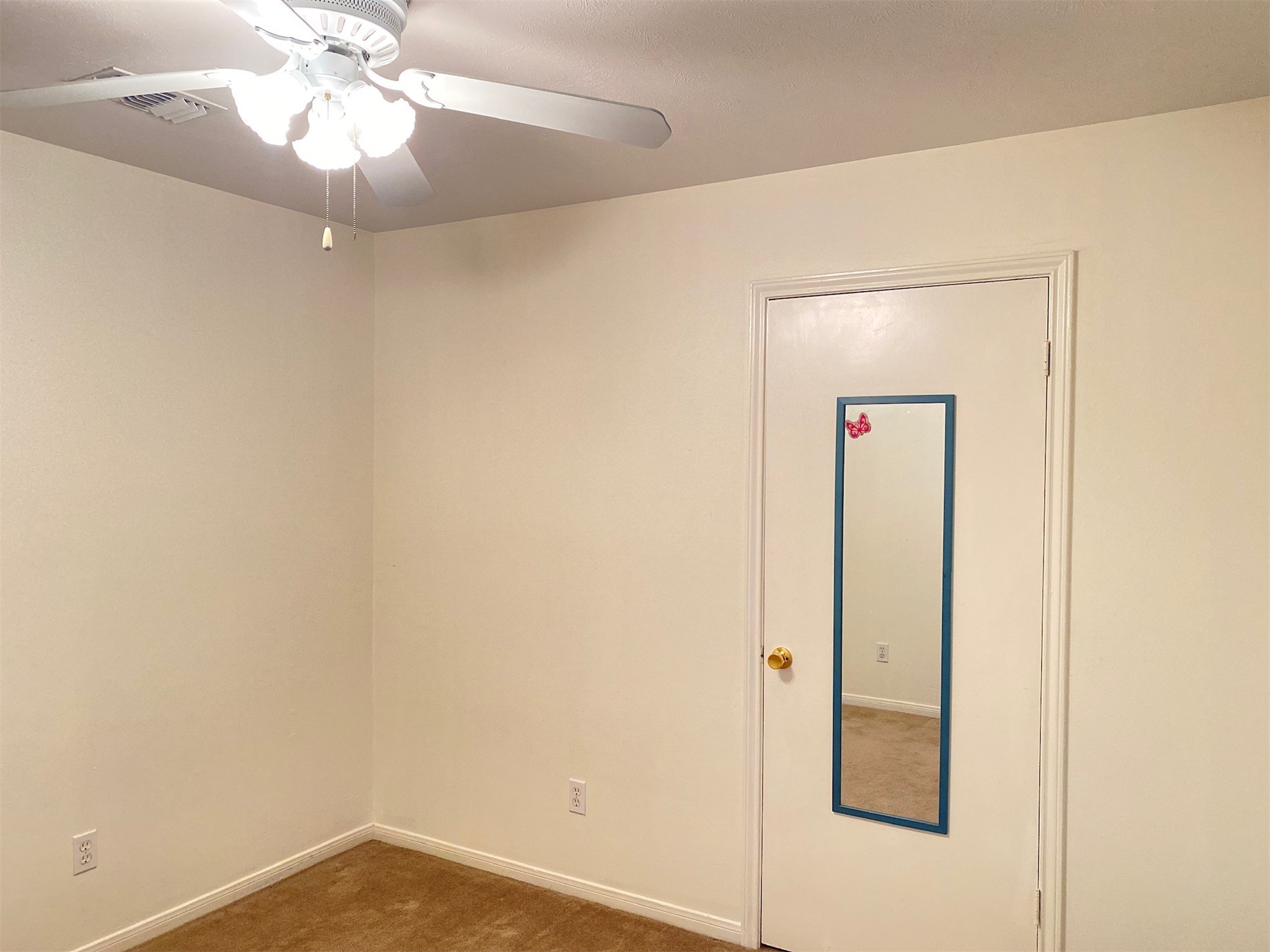 2733 Davis Avenue Property Photo 28