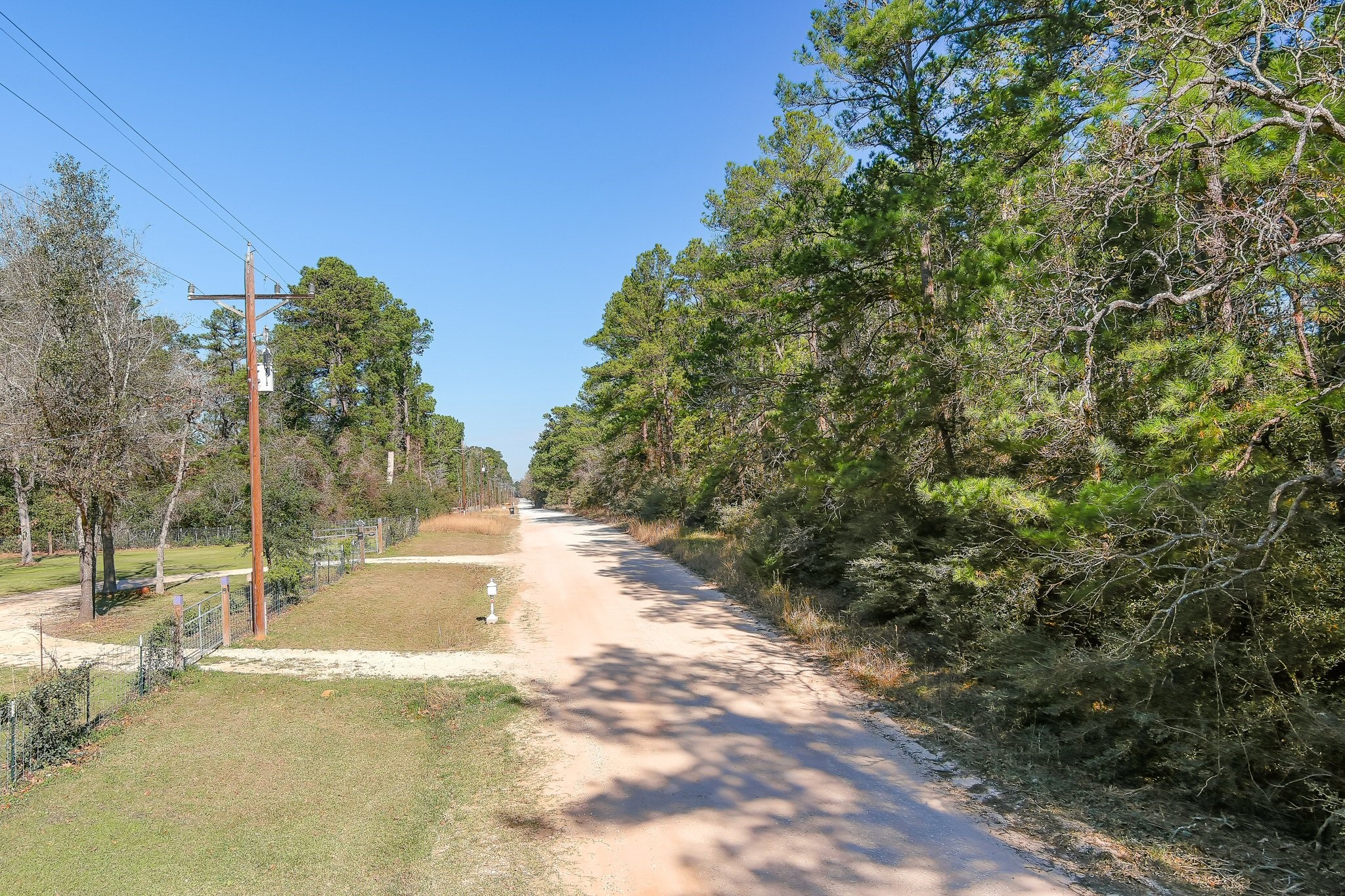 13167 Mill Creek Drive N Property Photo 8