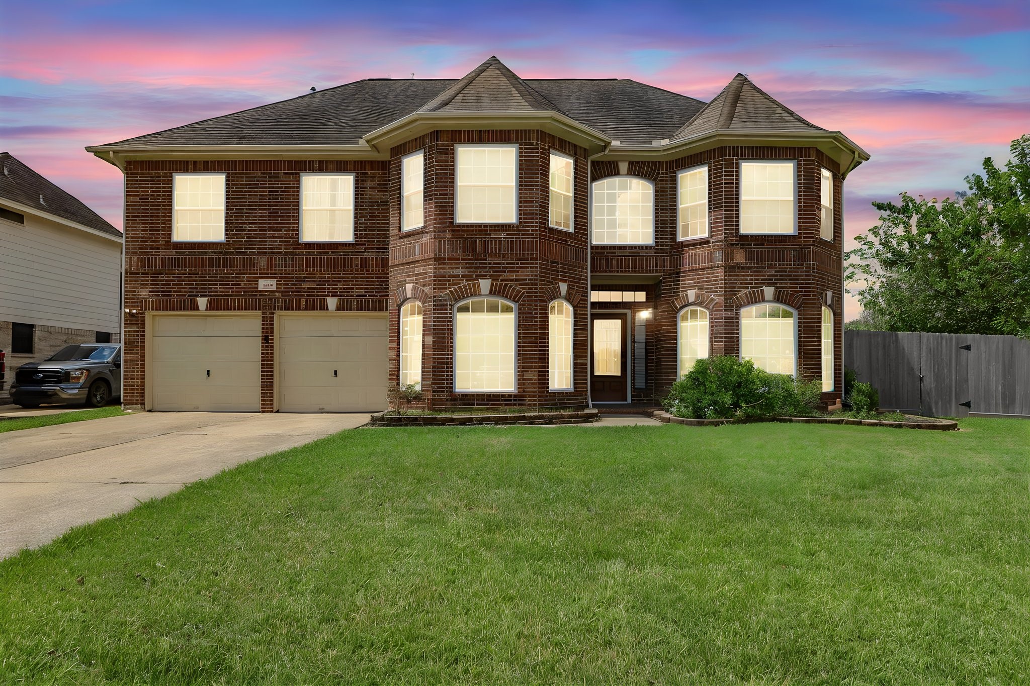 4302 Tree Line Drive Property Photo 1