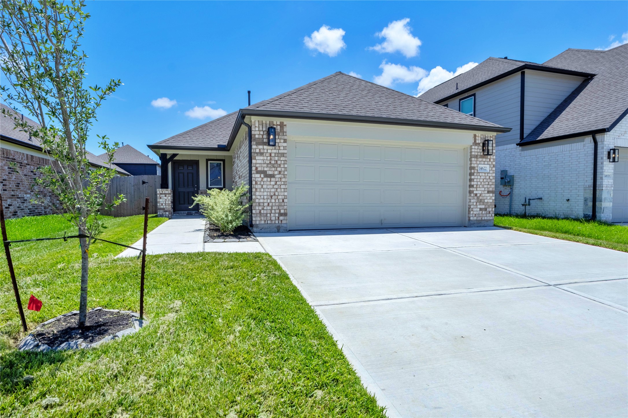 14622 Diamond Dove Lane Property Photo 1