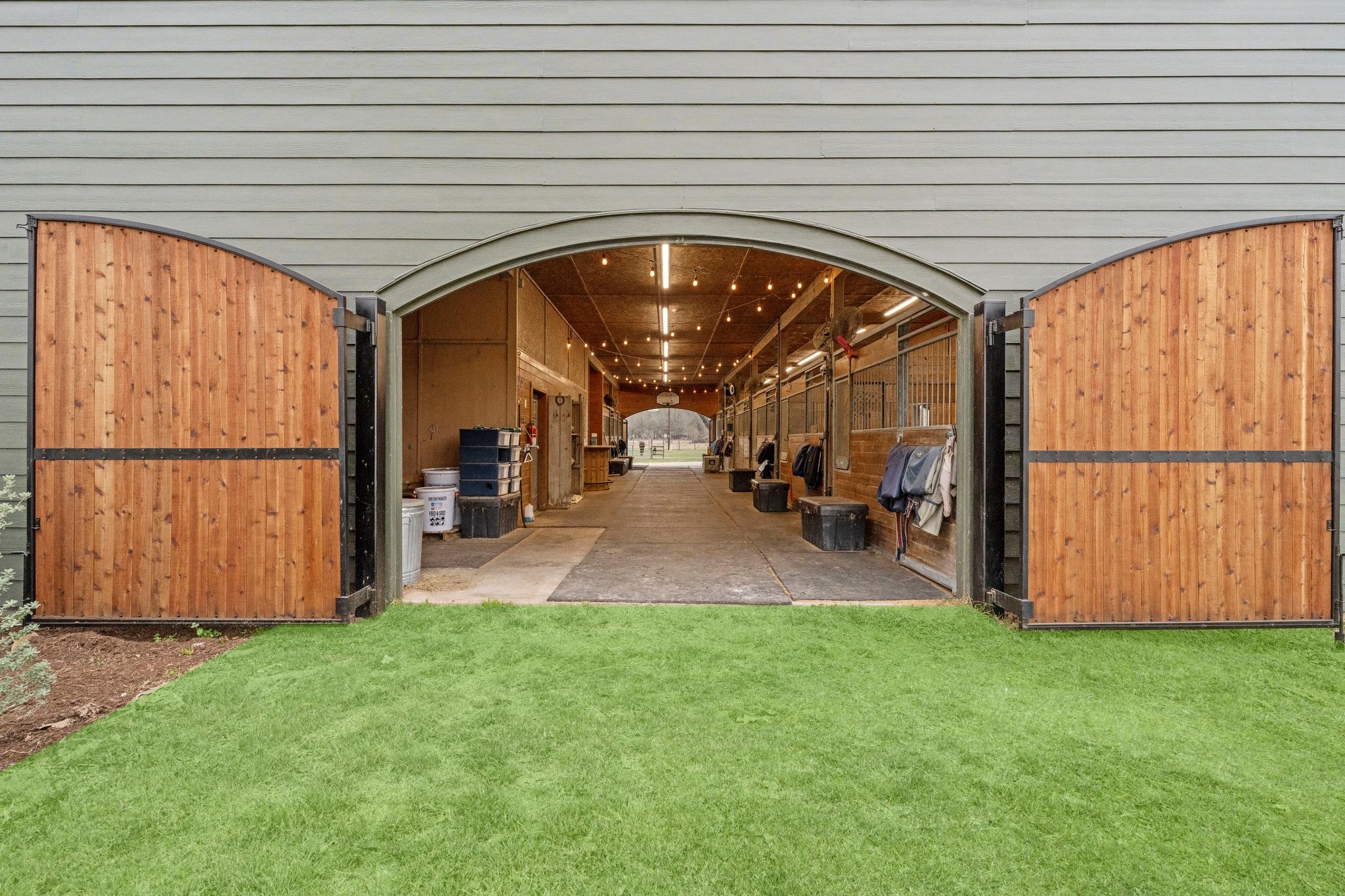 1560 Bowler Road Property Photo