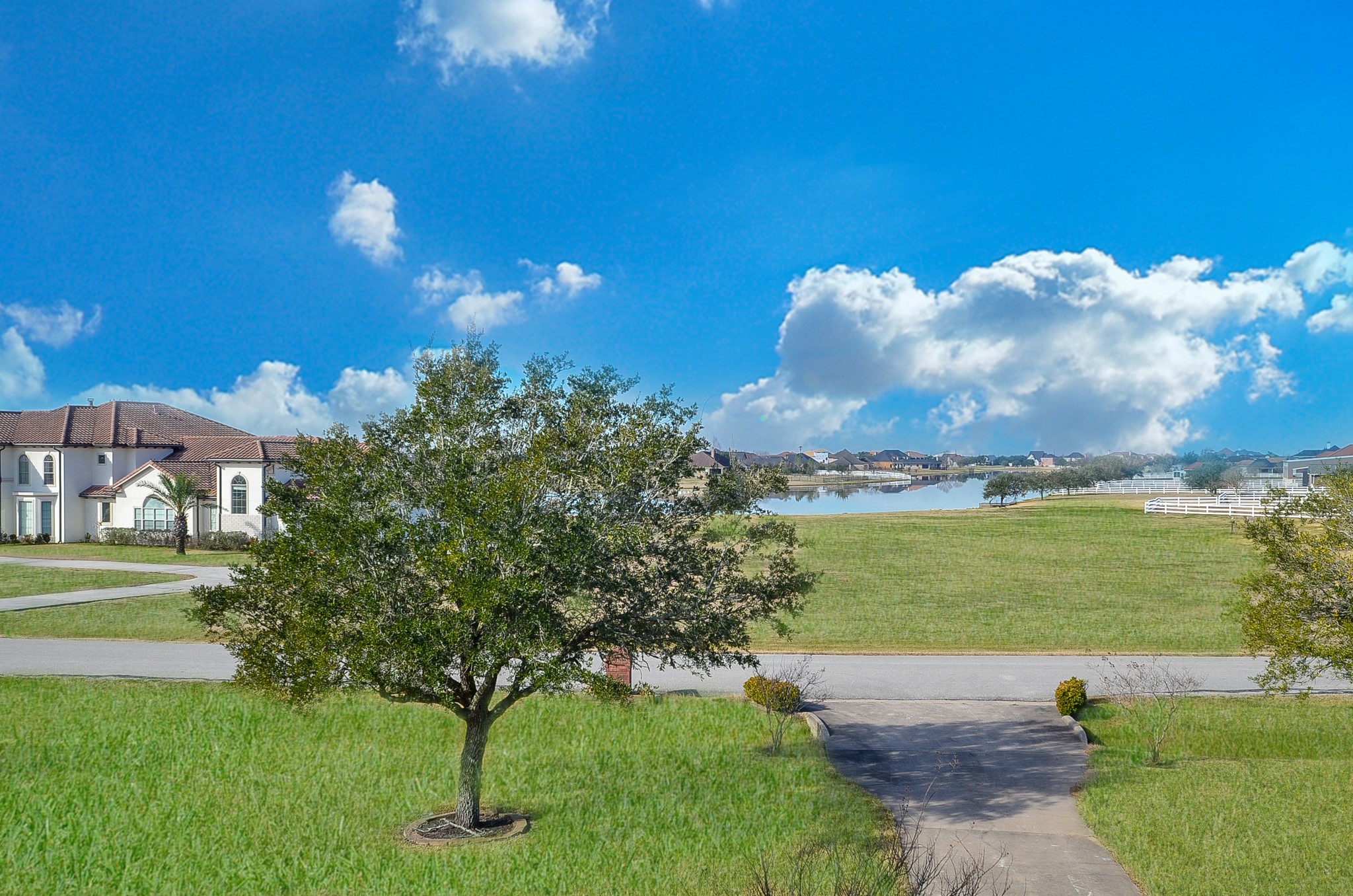 1107 Mulberry Farm Lane Property Photo 3
