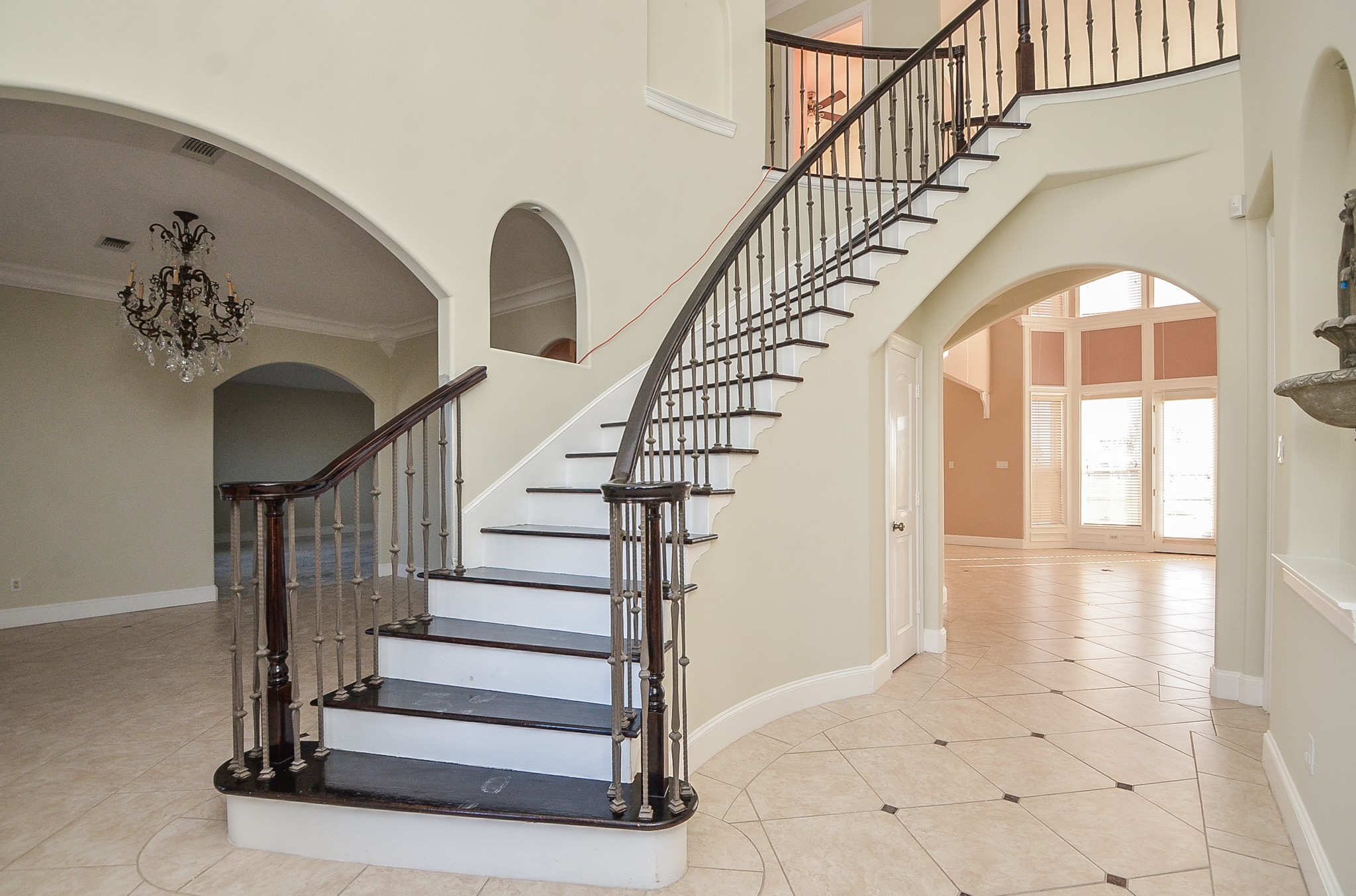 1107 Mulberry Farm Lane Property Photo 6