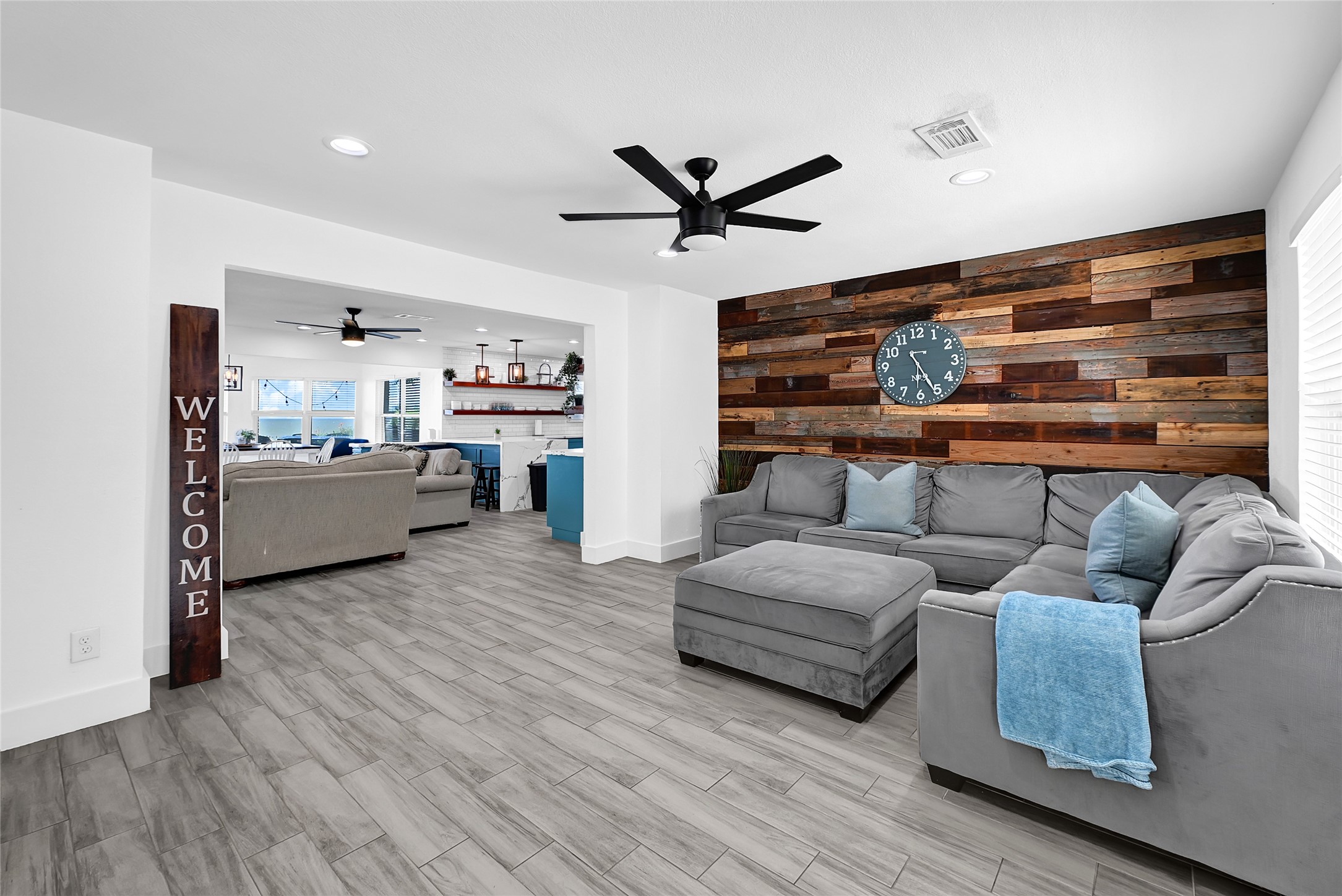 8010 Ocean Drive Property Photo 11