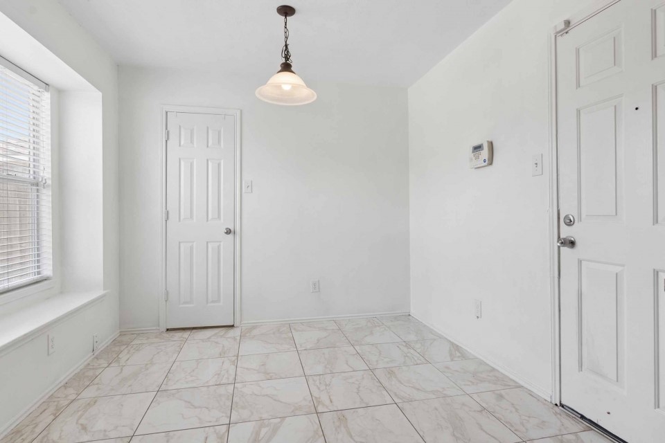 10418 Iris Lake Court Property Photo 10