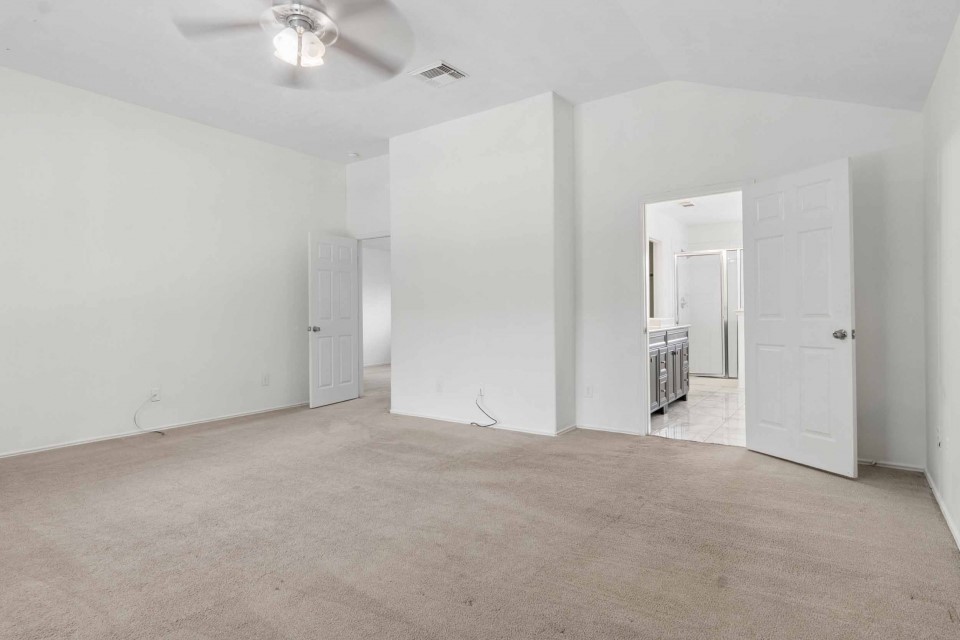 10418 Iris Lake Court Property Photo 15