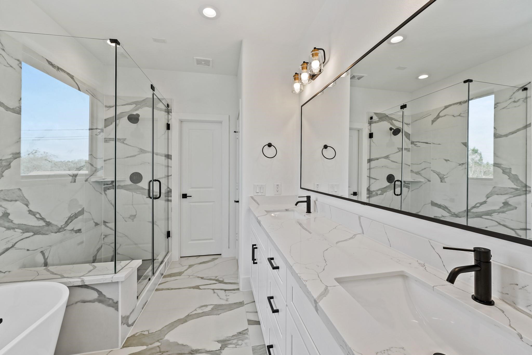 1108 Brooks Street Property Photo 15