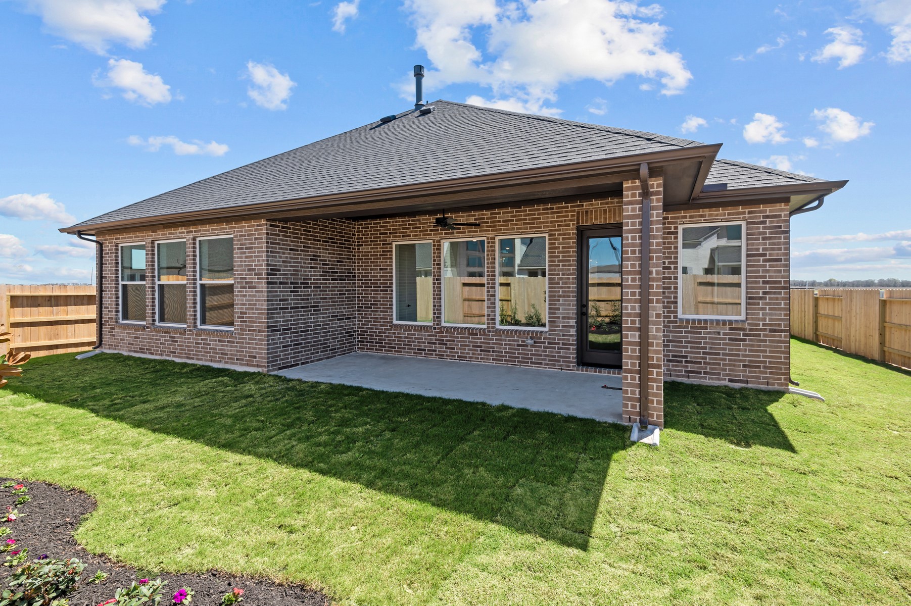 5114 Nesbit Path Property Photo 8