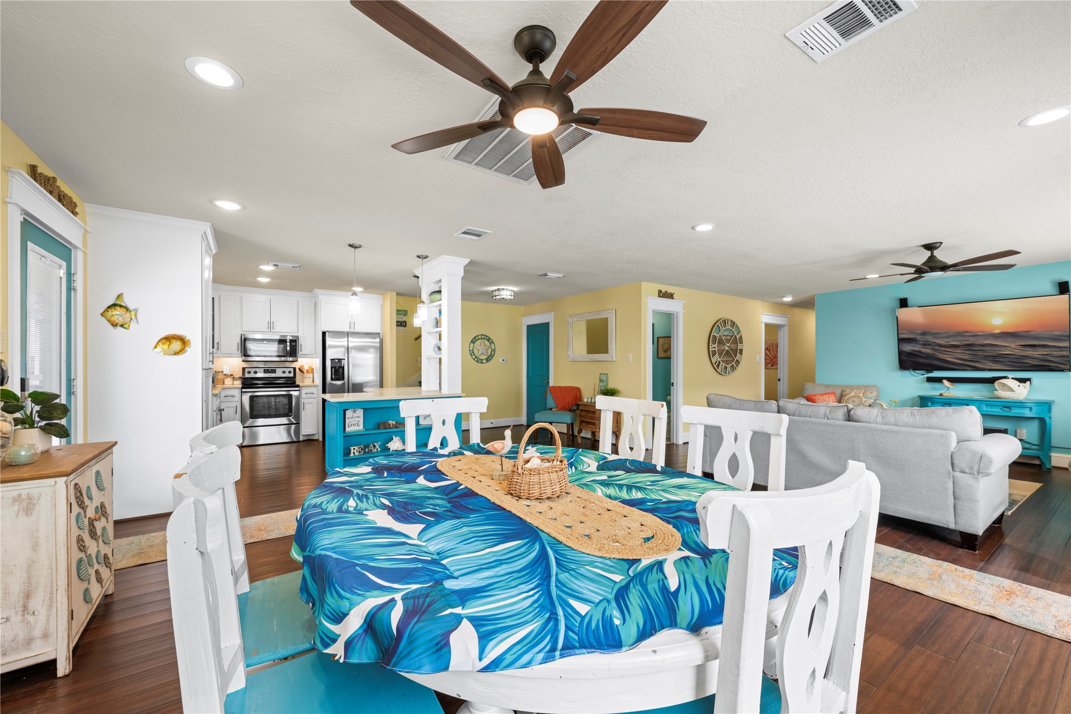 206 Sand Dune Court Property Photo 25