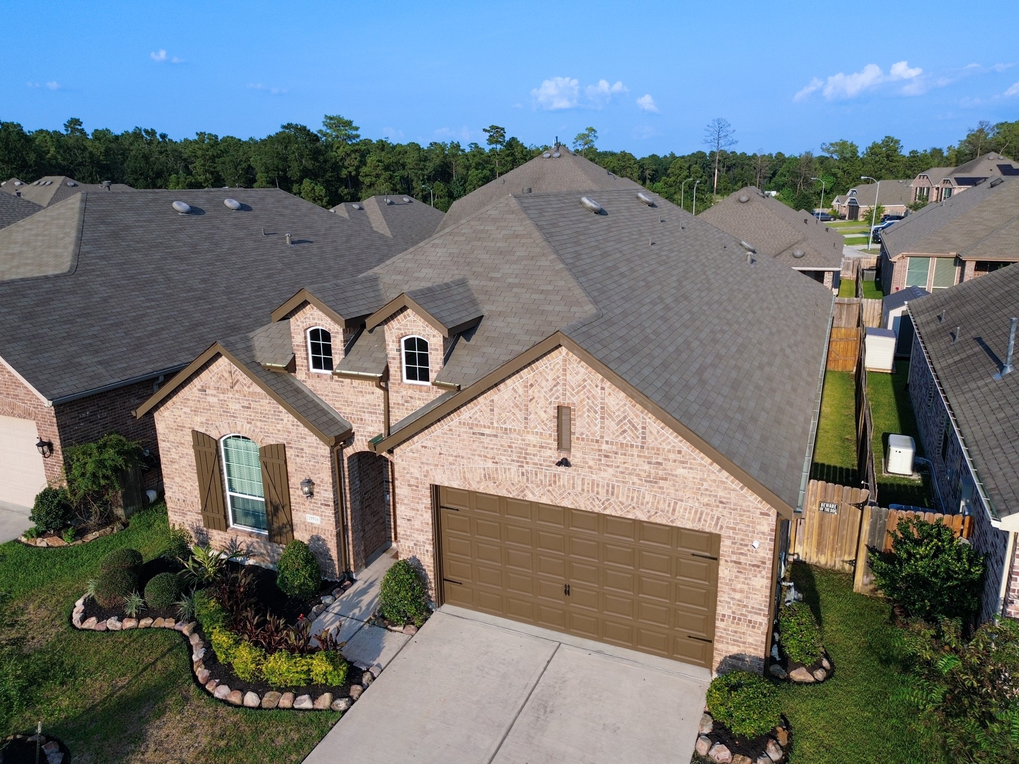 29516 Samara Drive Property Photo 1