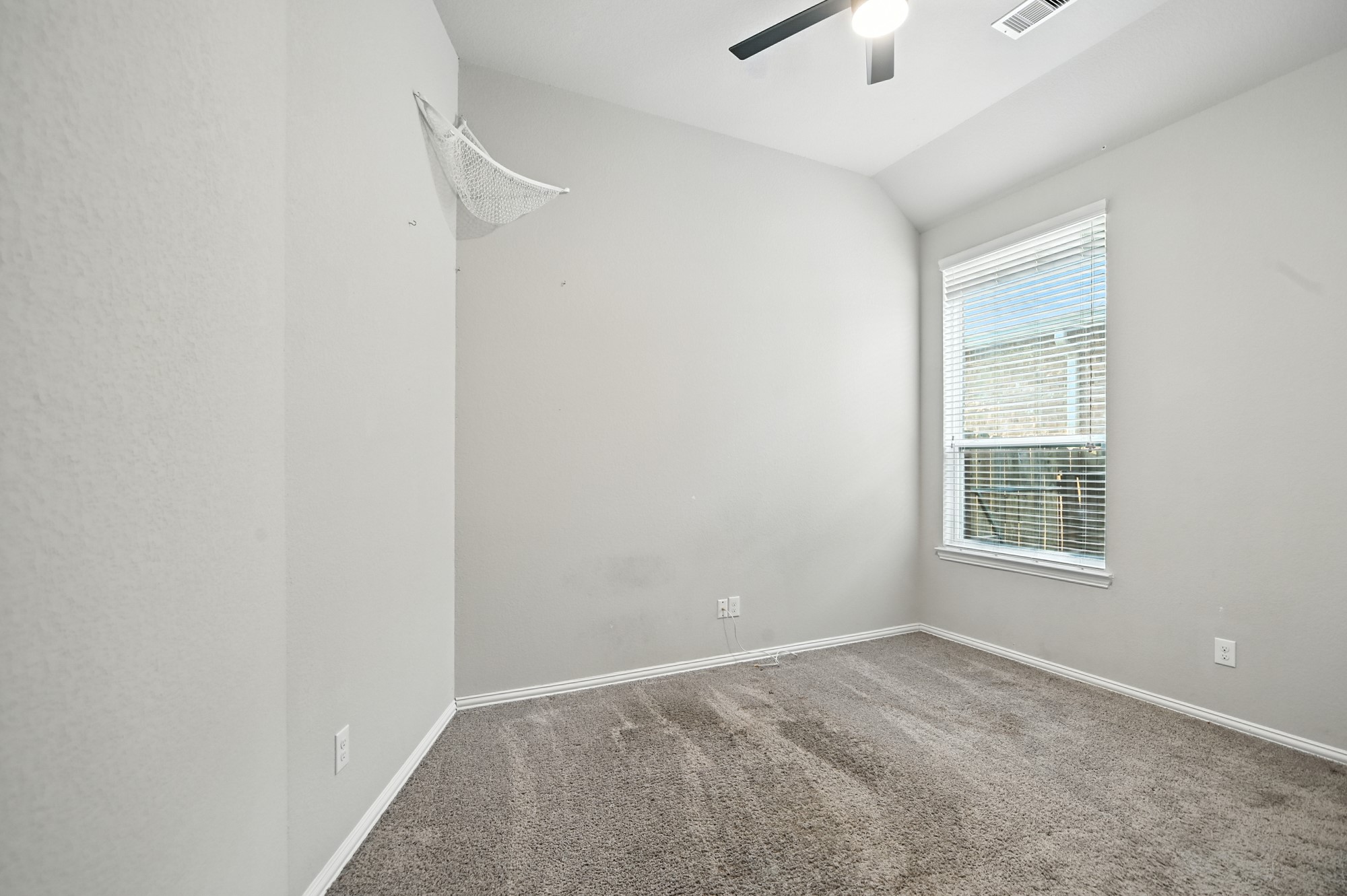 29516 Samara Drive Property Photo 26