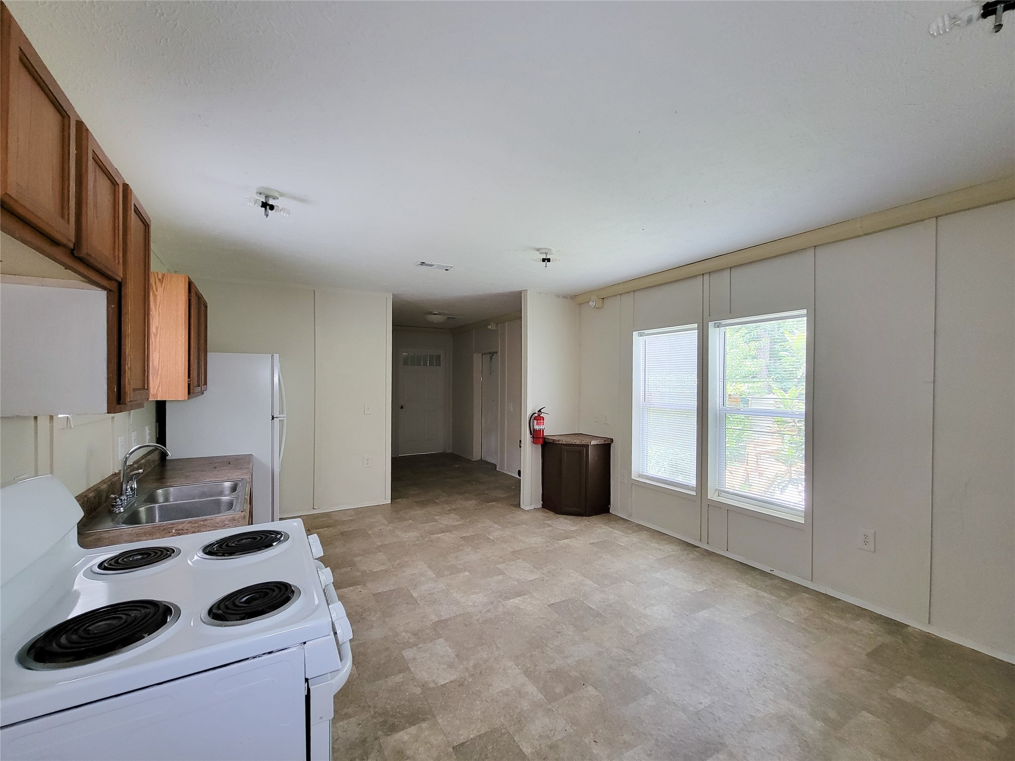 9203 Greens A Property Photo 8