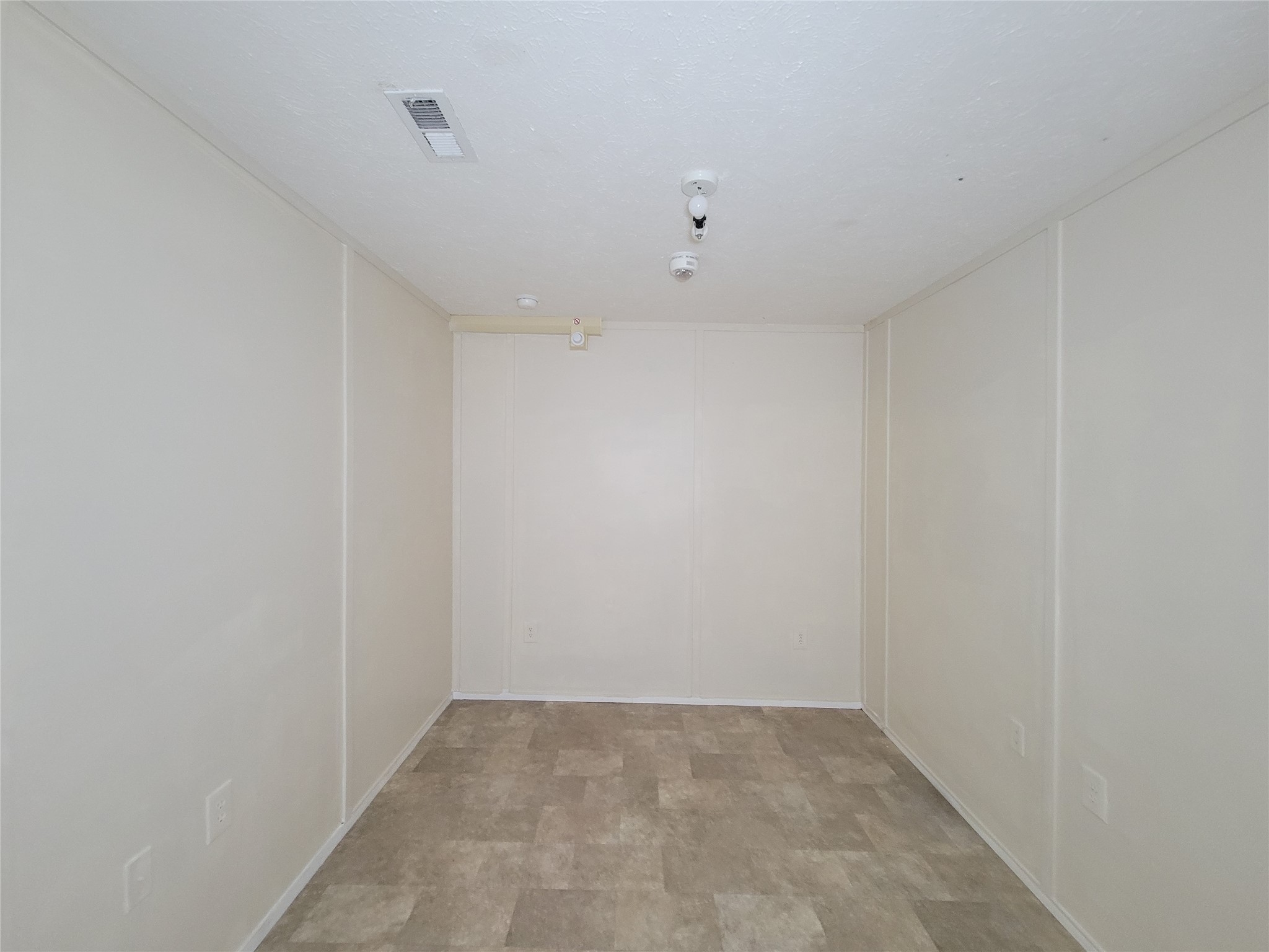 9203 Greens A Property Photo 16