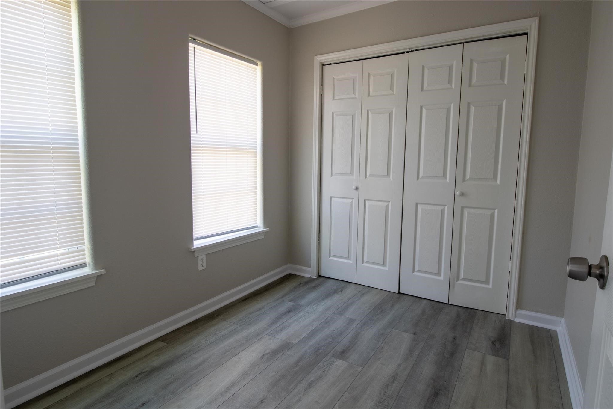 218 E Hunnicutt Street Property Photo 7