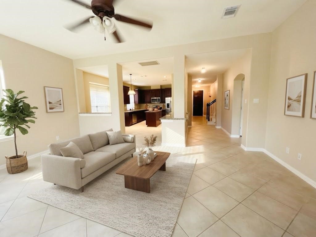 5527 Custard Apple Trail Property Photo 3