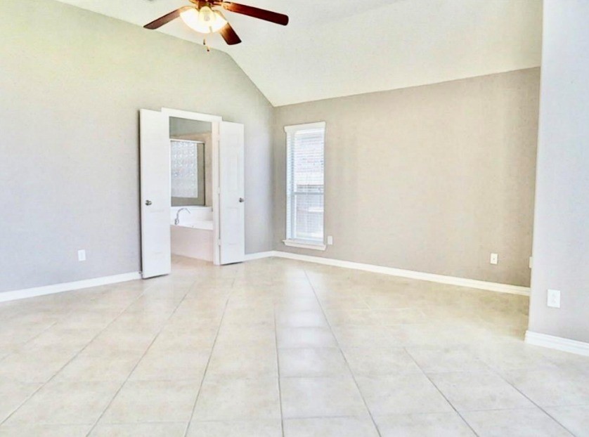 5527 Custard Apple Trail Property Photo 7