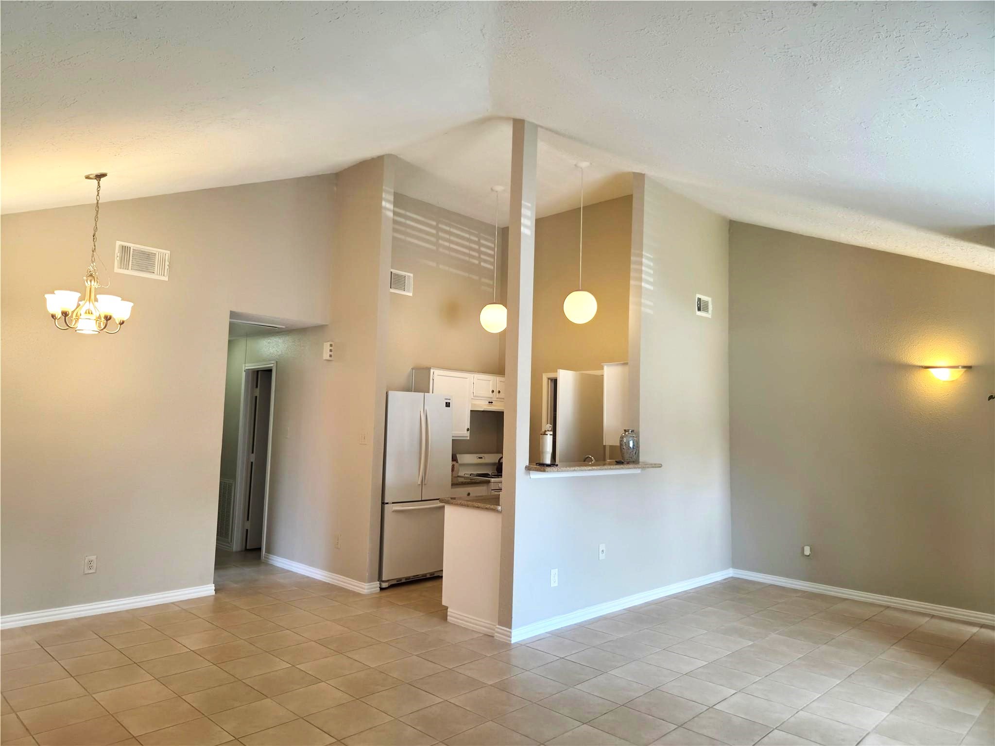 5217 Beaverhill Drive Property Photo 3