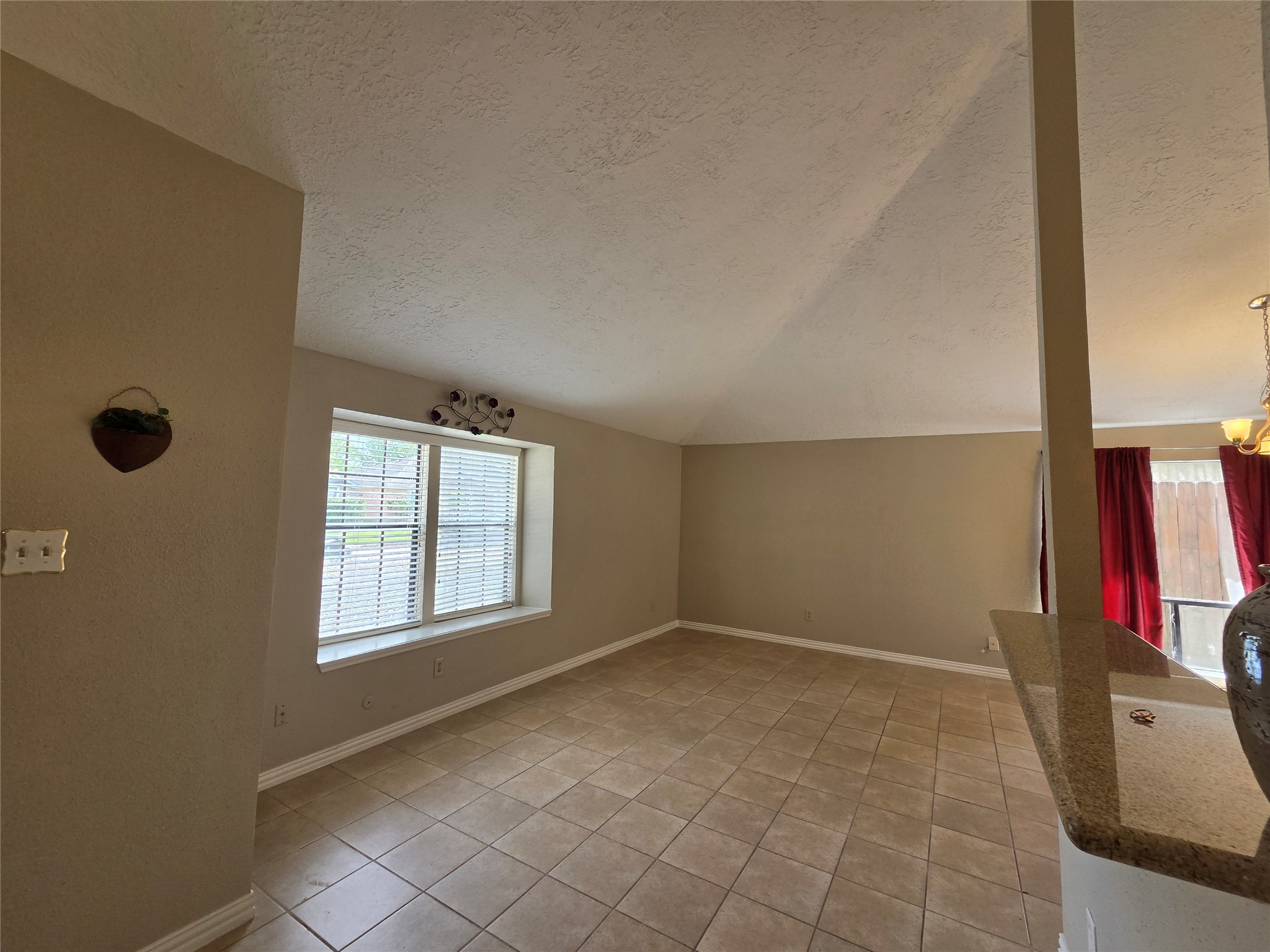 5217 Beaverhill Drive Property Photo 4