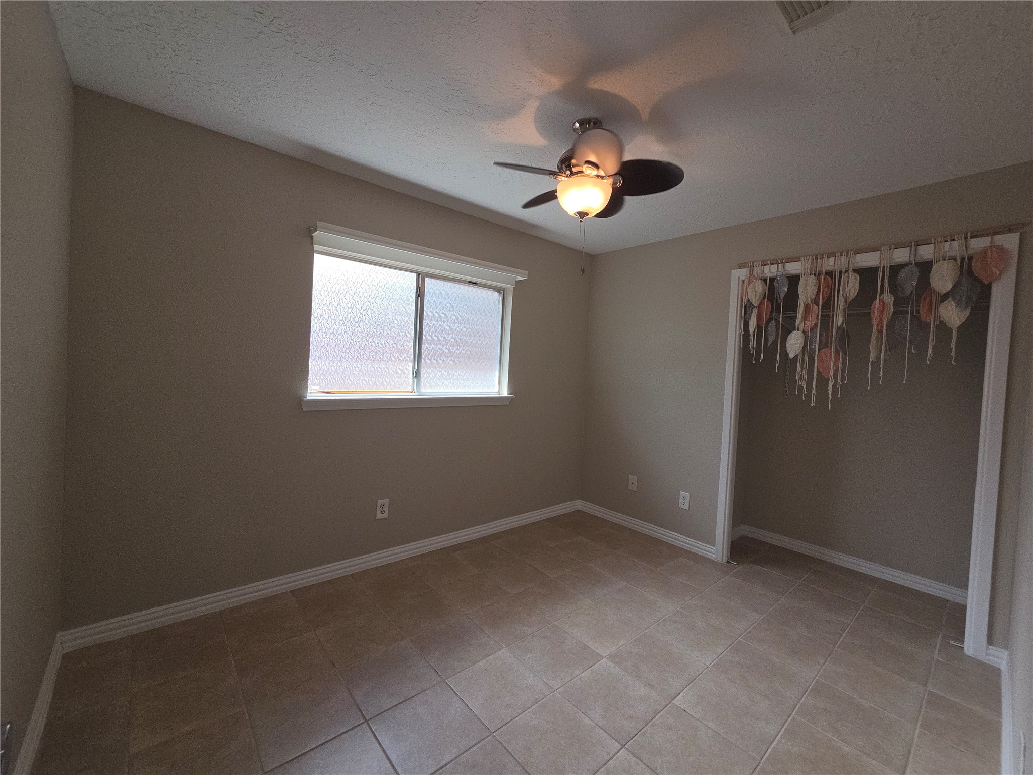 5217 Beaverhill Drive Property Photo 9
