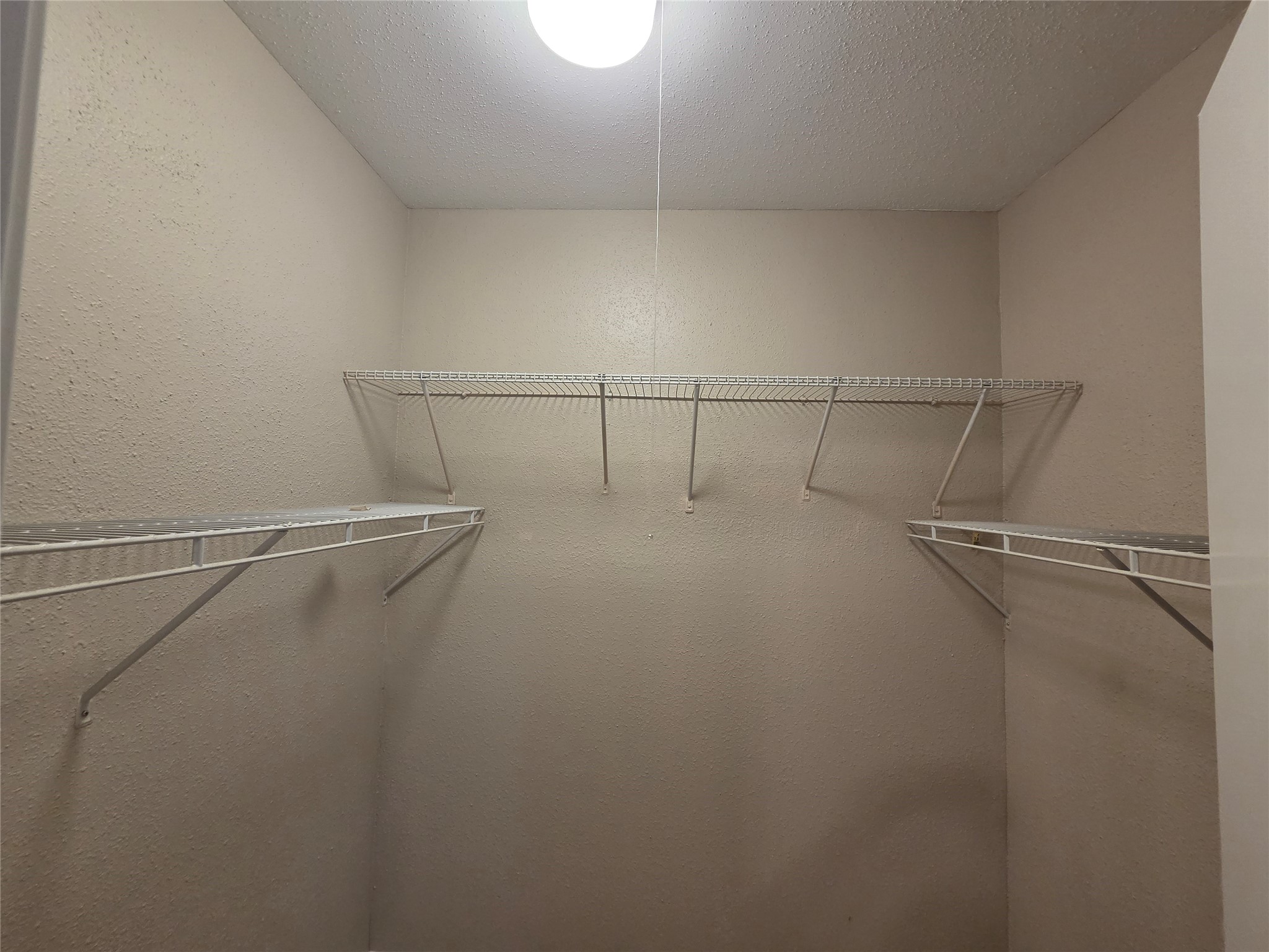 5217 Beaverhill Drive Property Photo 11