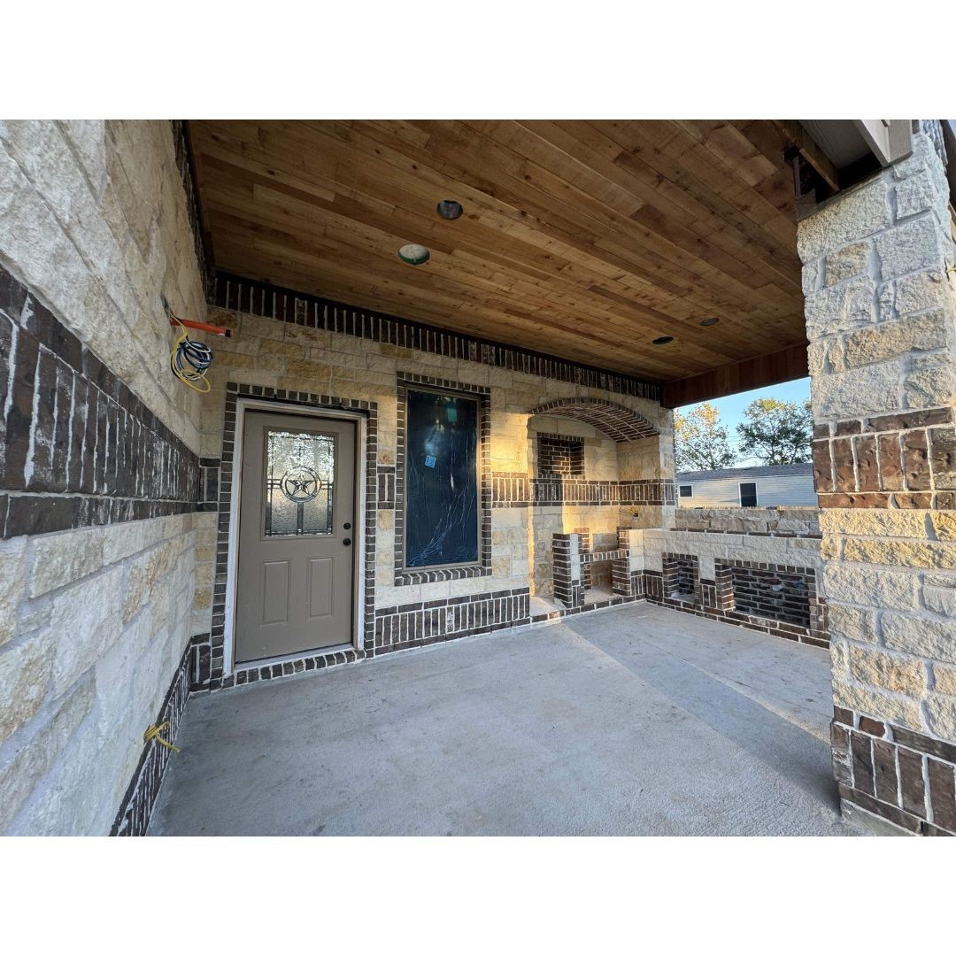 418 Center Street Property Photo 6