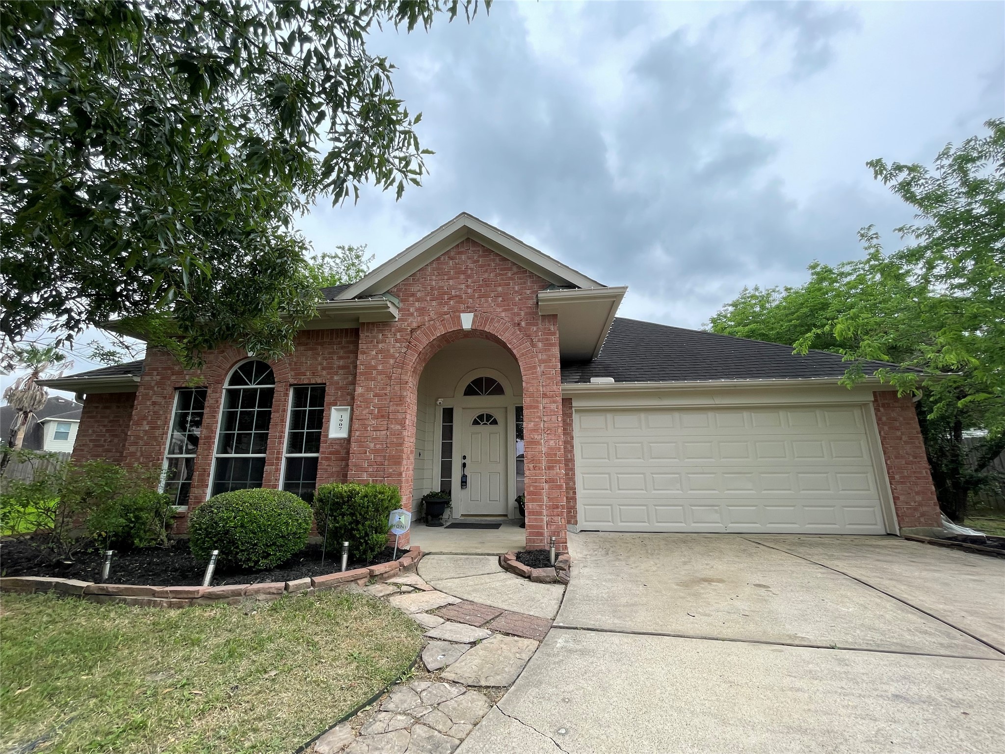 1907 Vineyard Hill Court Property Photo
