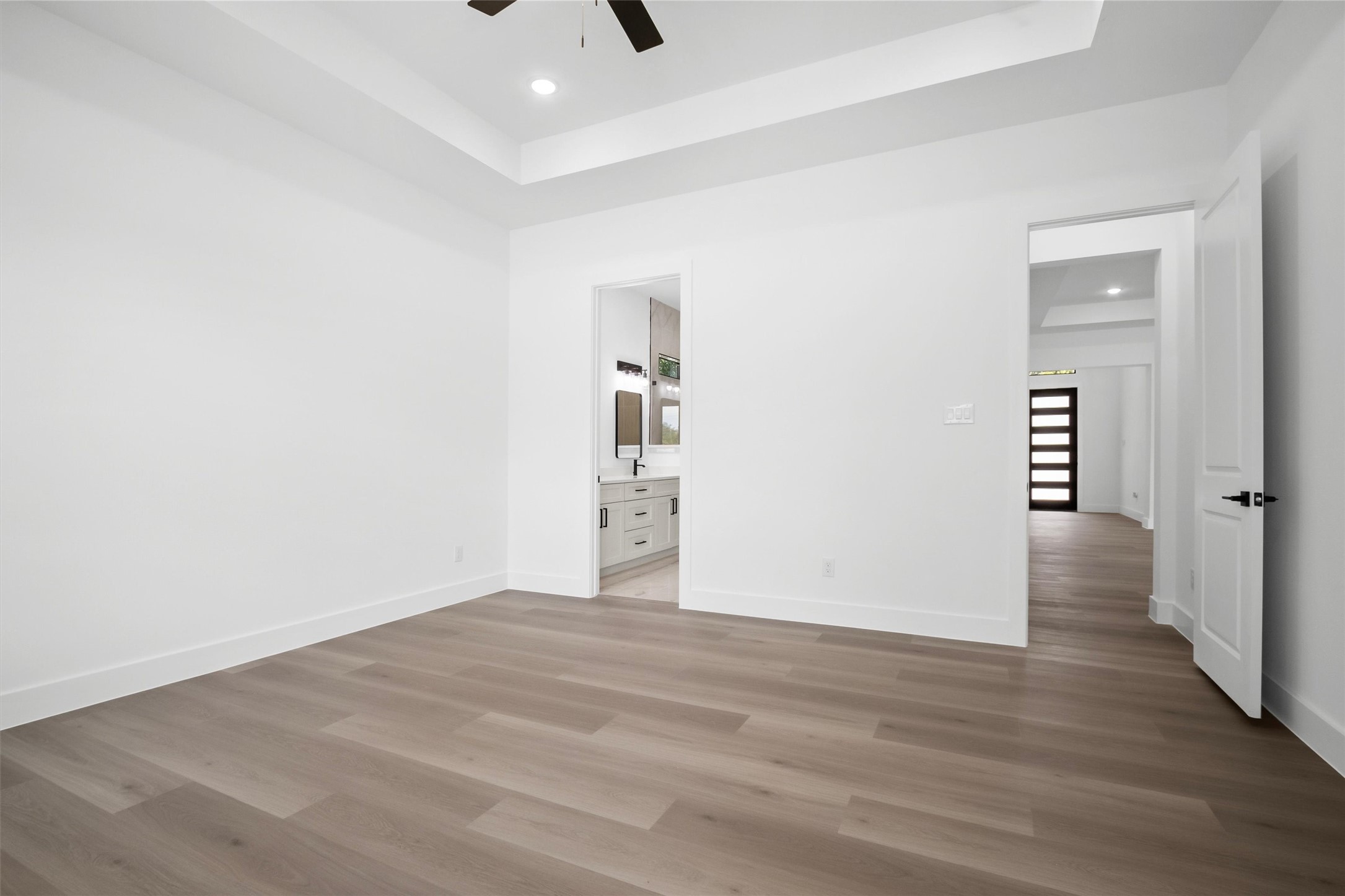 3219 King Street Property Photo 17